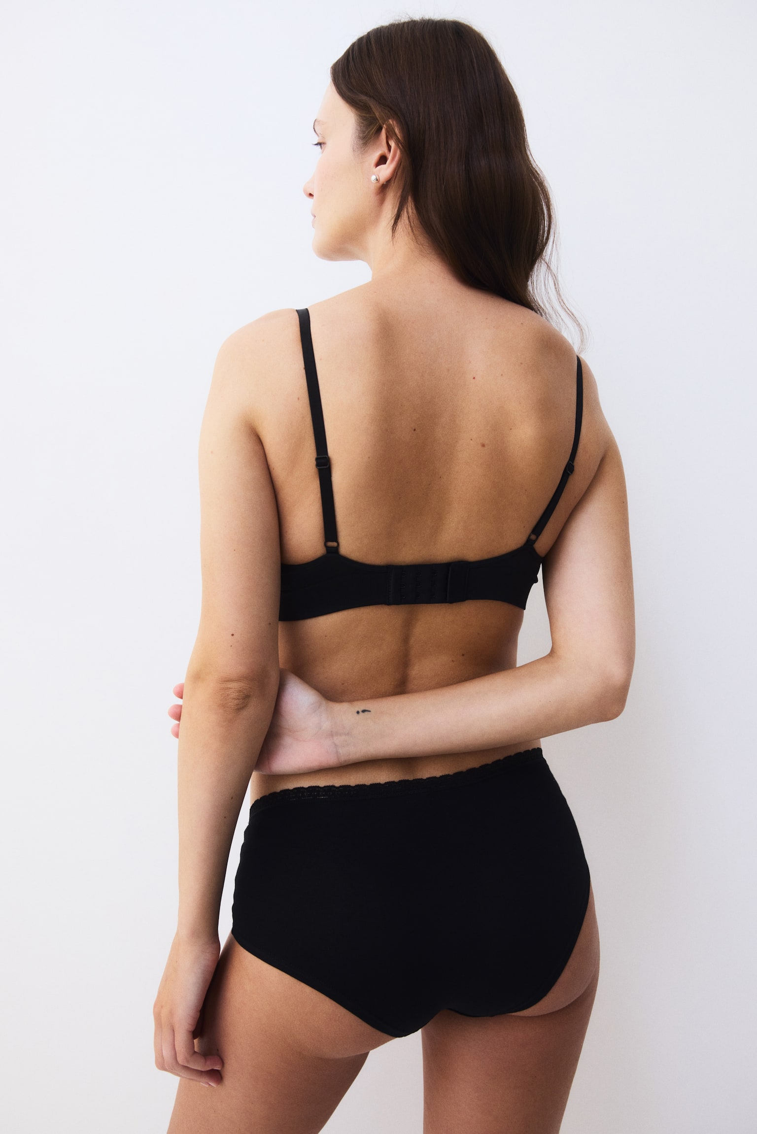 Женские бесшовные бра для кормления H&M Mama, 2 шт, цвет: Чёрный / Бежевый — фото 5
