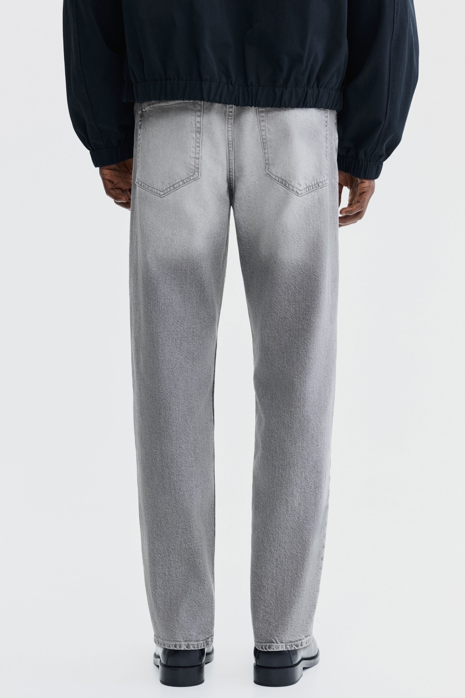 Tapered Jeans - 3