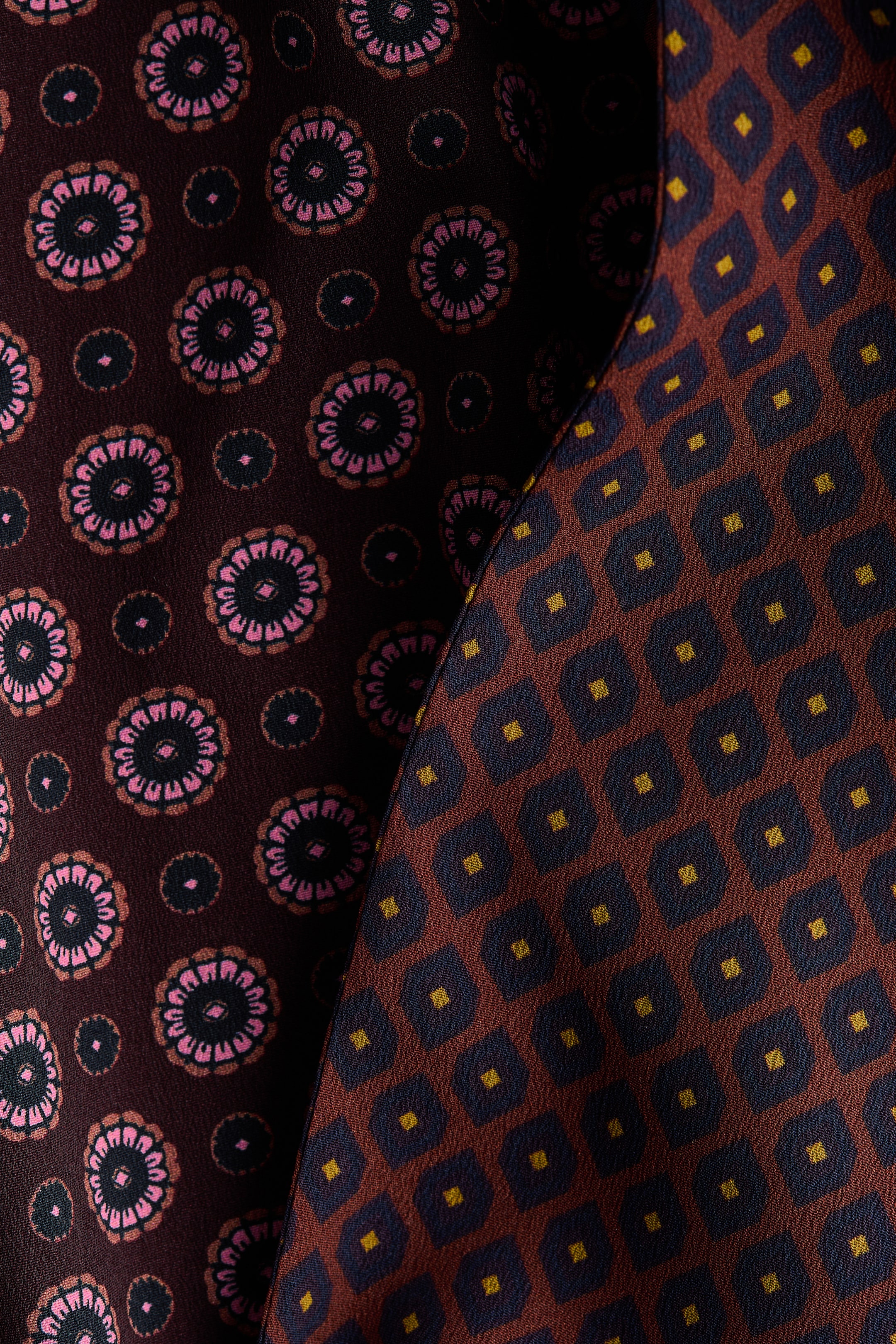 View larger image: Asymmetric top - Burgundy/Patterned - Ladies | H&M GB 2