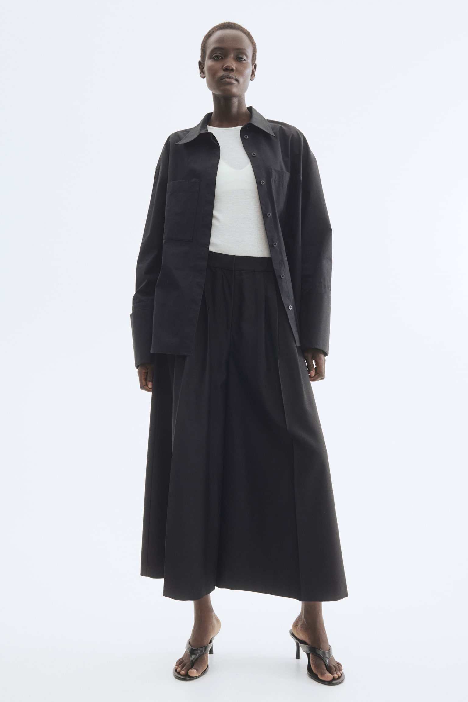 Женские брюки H&M Pleat-Front Culottes, цвет: Чёрный — фото 2