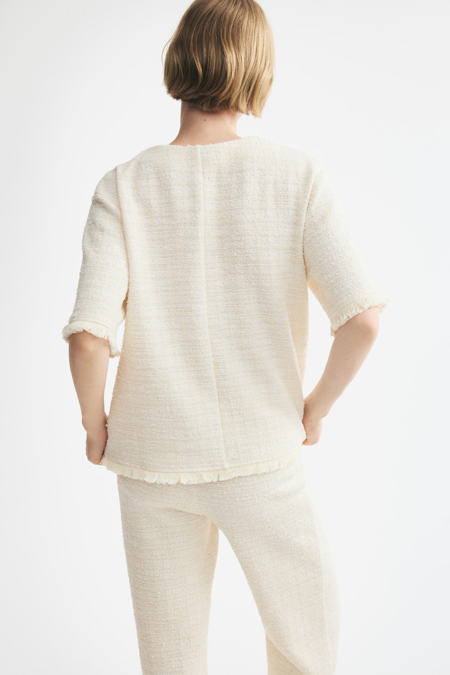 Женский топ H&M Fringed bouclé-knit top, цвет: Кремовый — фото 5