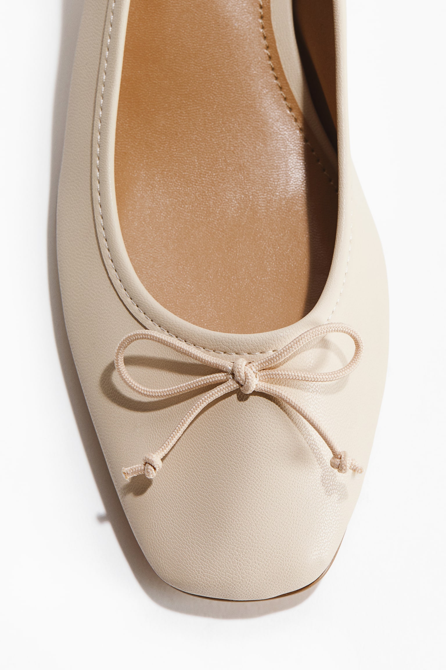 Block-heeled court shoes - Light beige/Red - 3