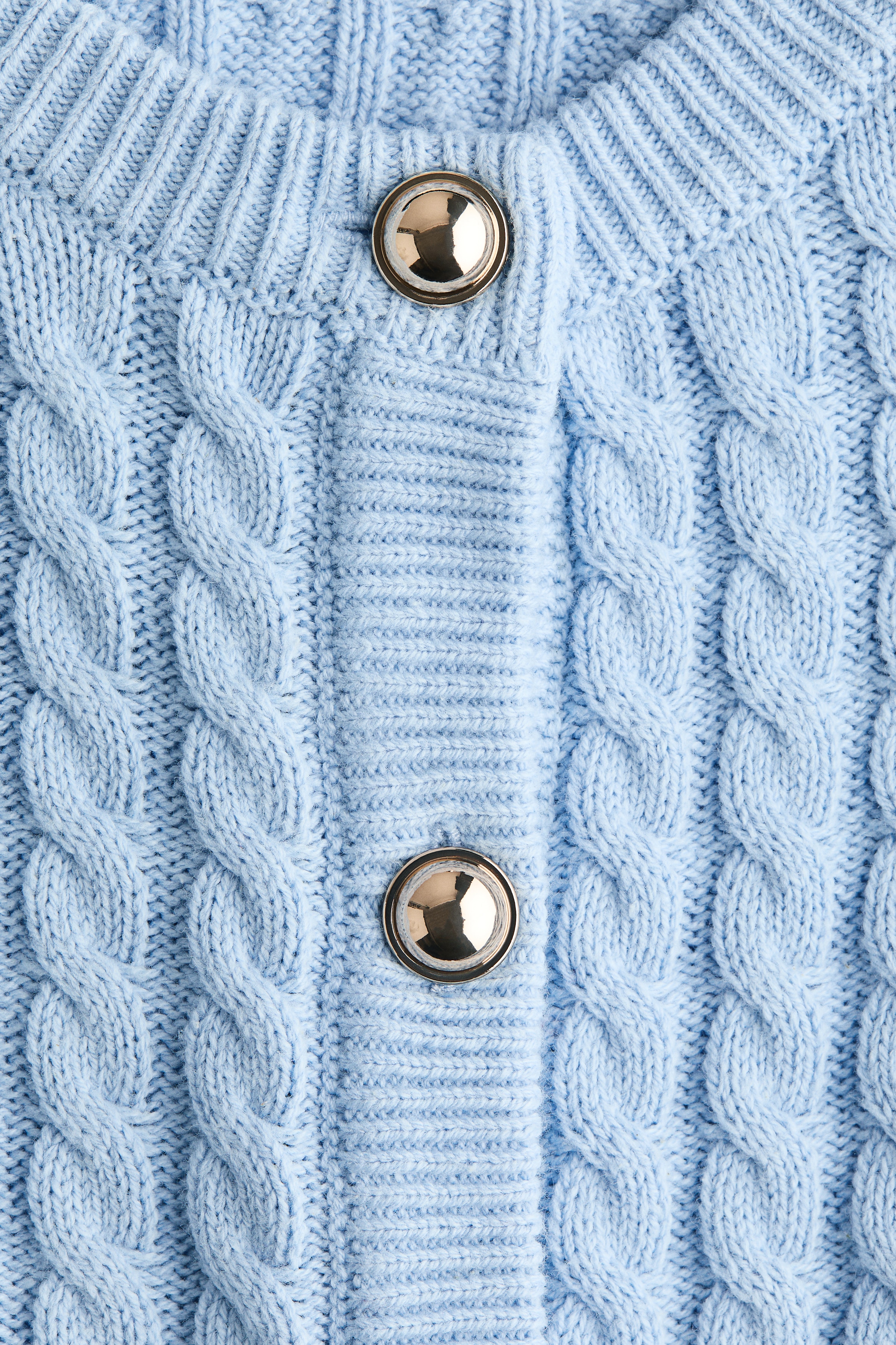 Cable-knit cardigan