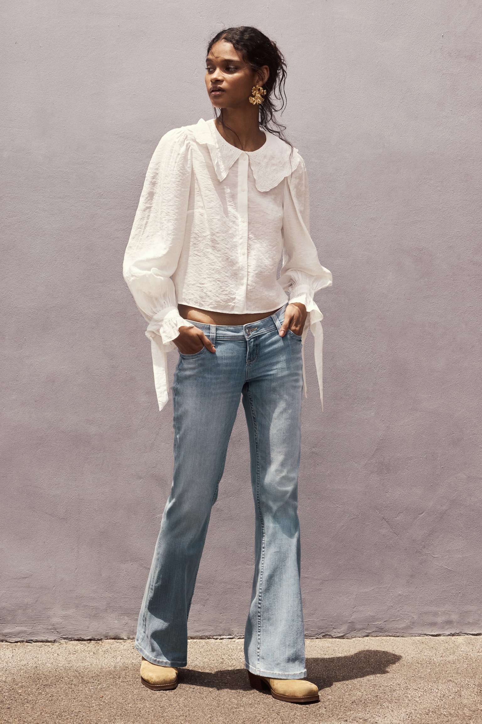 Flared Leg Ultra Low Waist Jeans - כחול ג'ינס בהיר/כחול ג'ינס כהה/כחול ג'ינס - 5