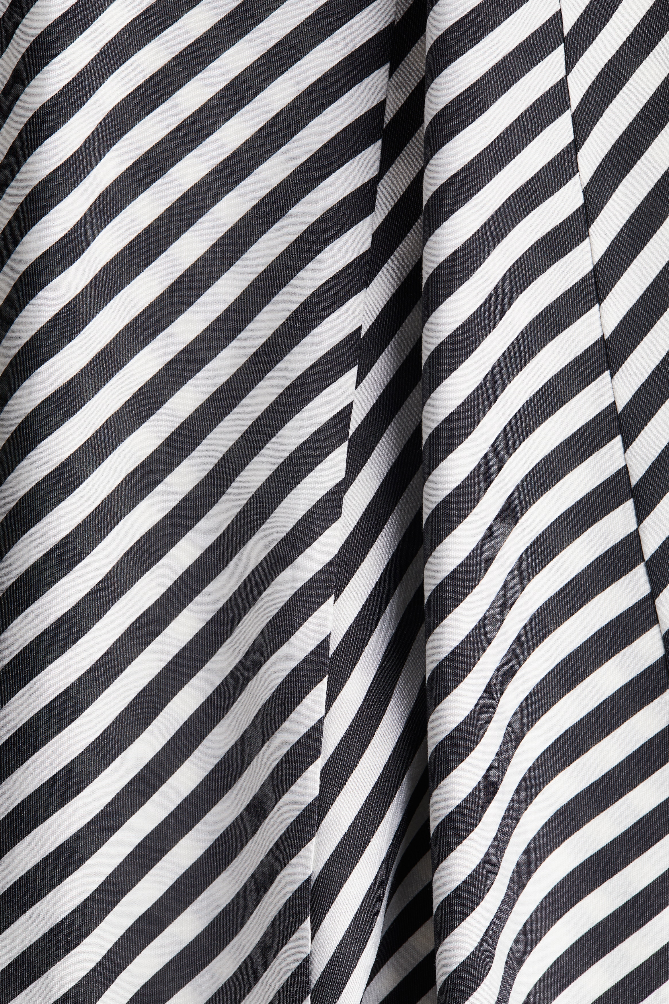 Pleated skirt