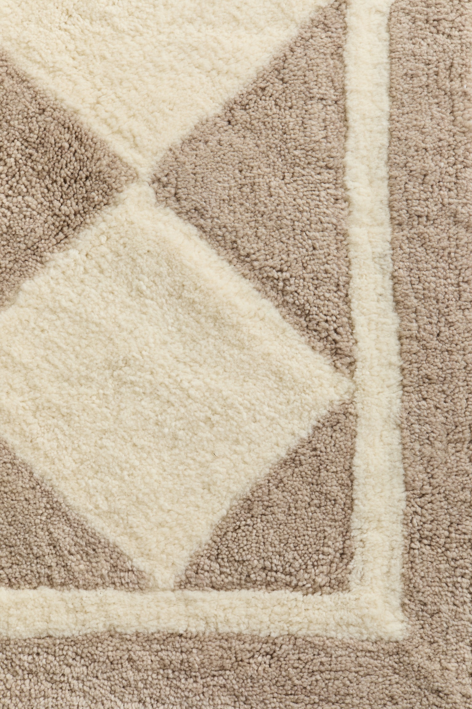 Harlequin-patterned wool-blend rug - Beige/Checked - 4