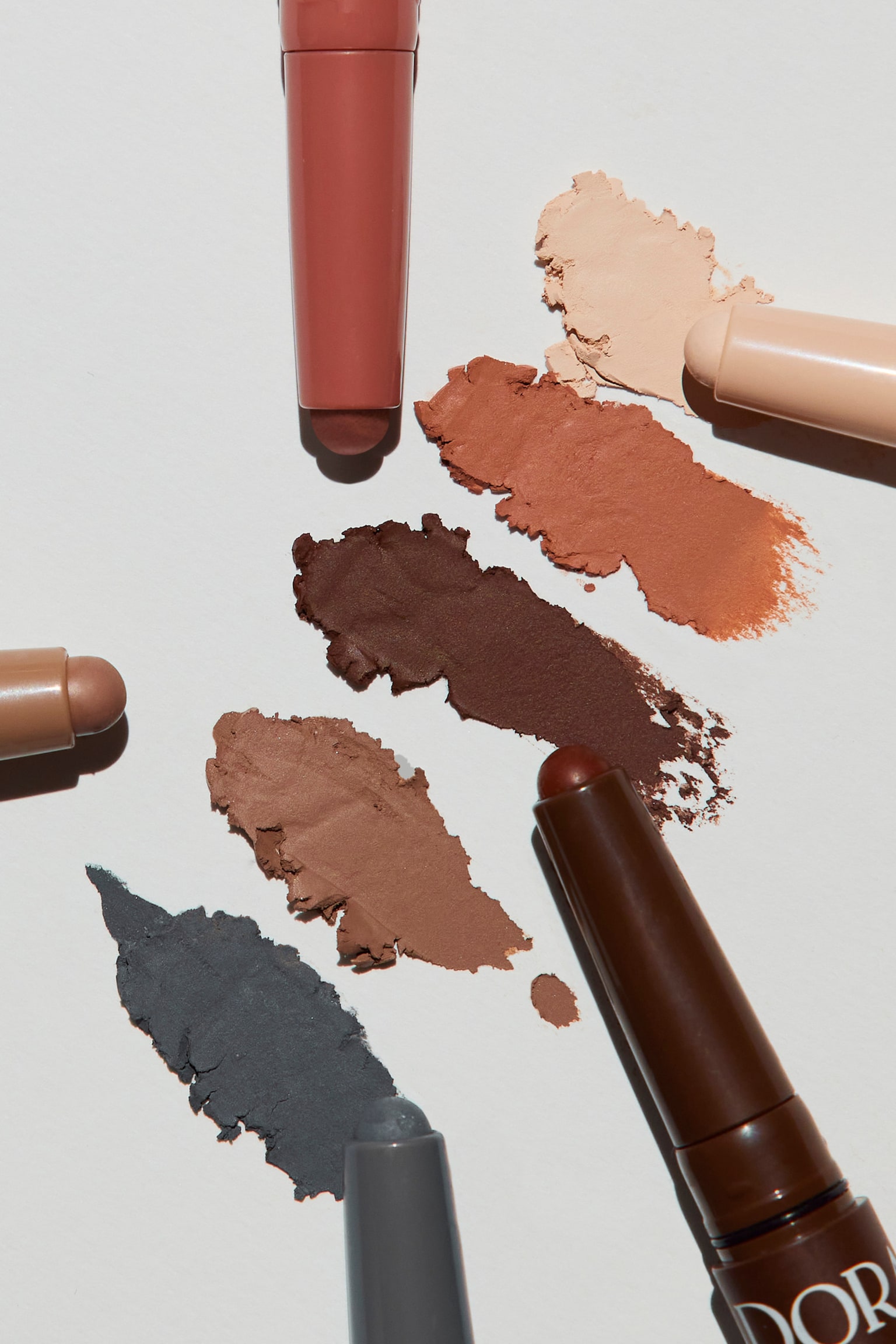 The Matte Eyeshadow Stick - Bare Beige/Smoky Grey/Cool Taupe/True Brown/Apricot Blush - 3