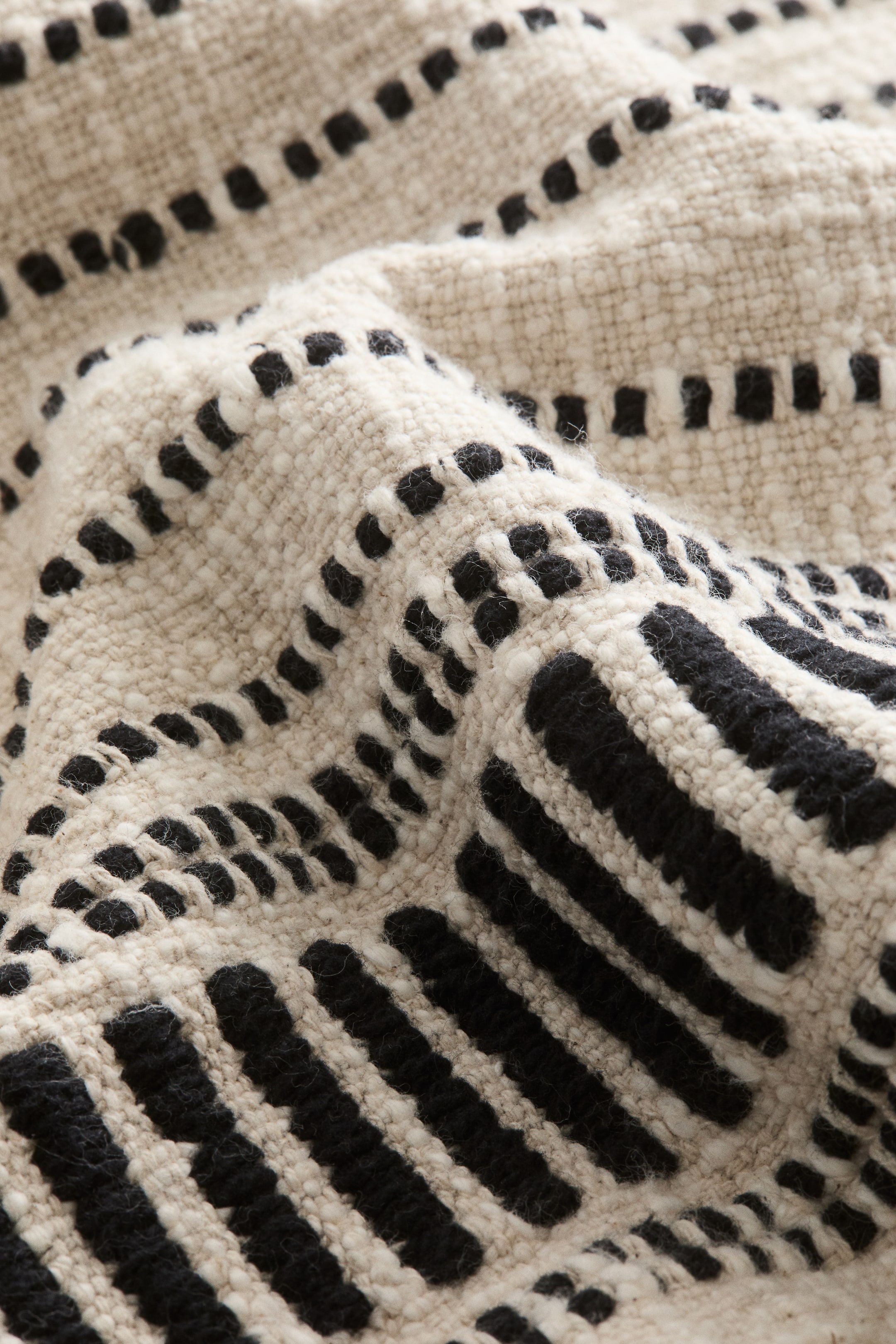 Patterned Cotton Cushion Cover