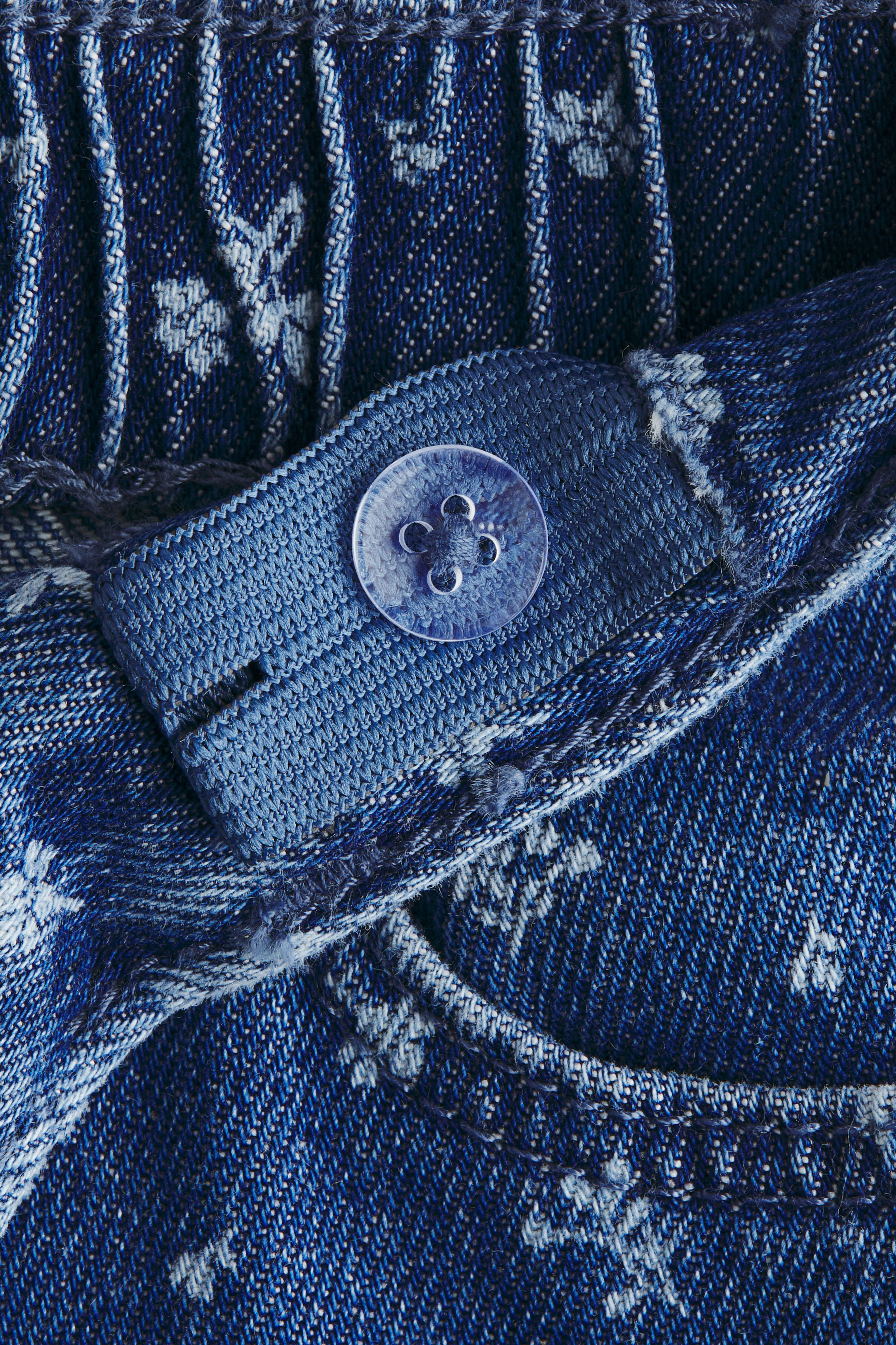 Wide-Leg Jeans with Motif