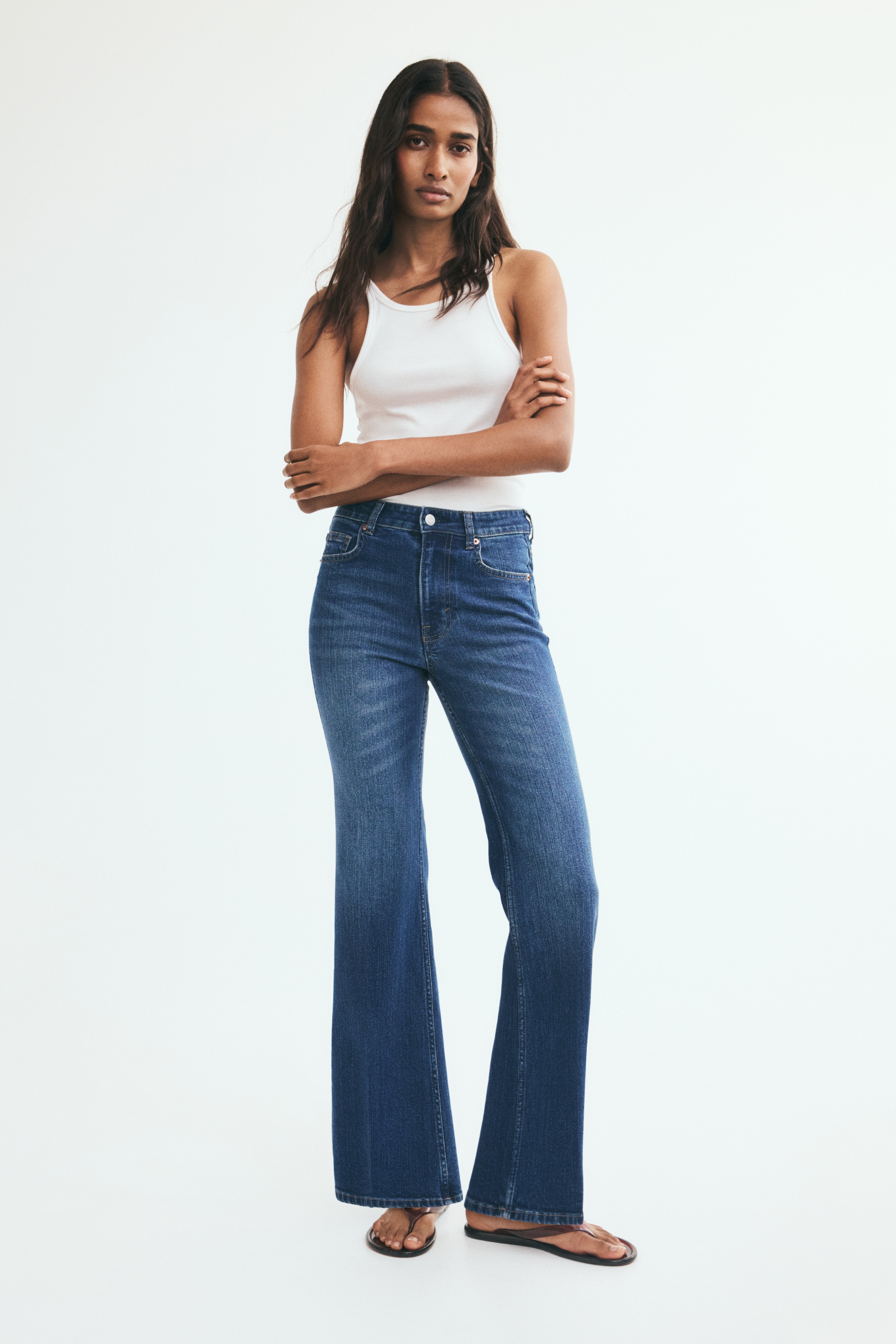 Flared High Waist Jeans - Denim blue/Light denim blue/Dark denim blue/Denim black