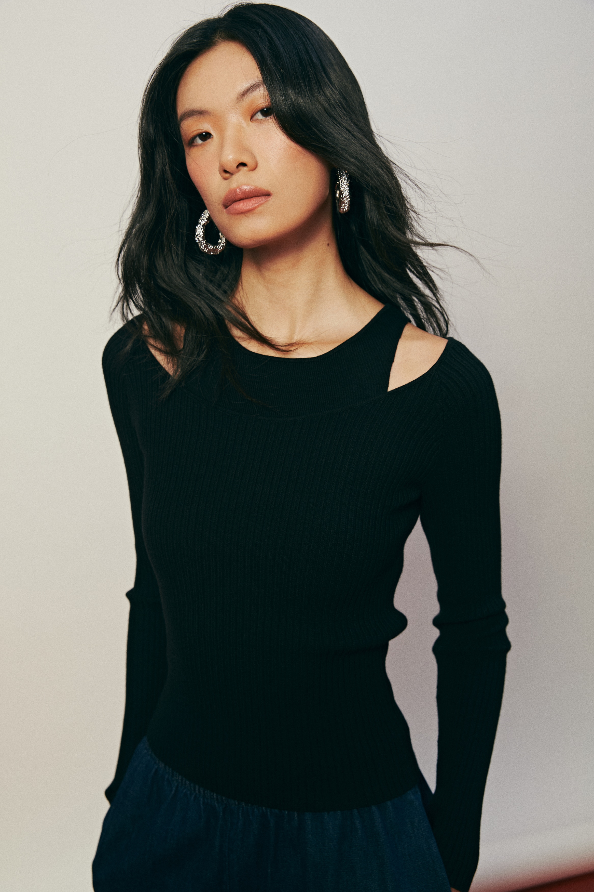 H & M - リブニットトップス - ブラック