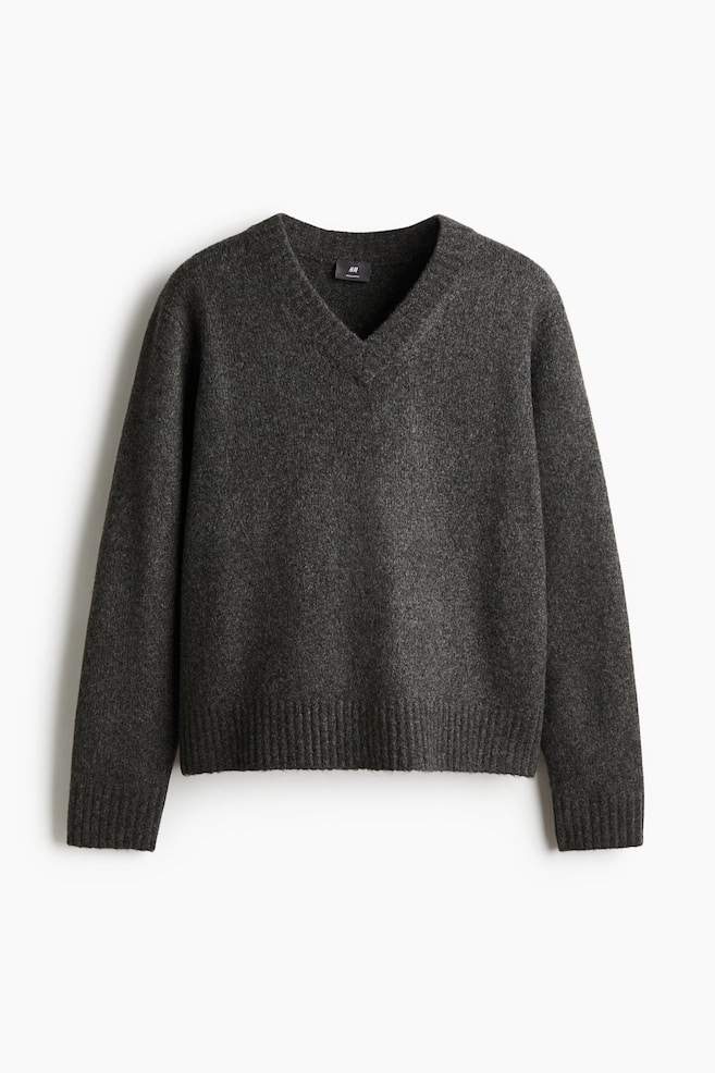 Pulover cu decolteu în V Regular Fit - Gri-închis - 1