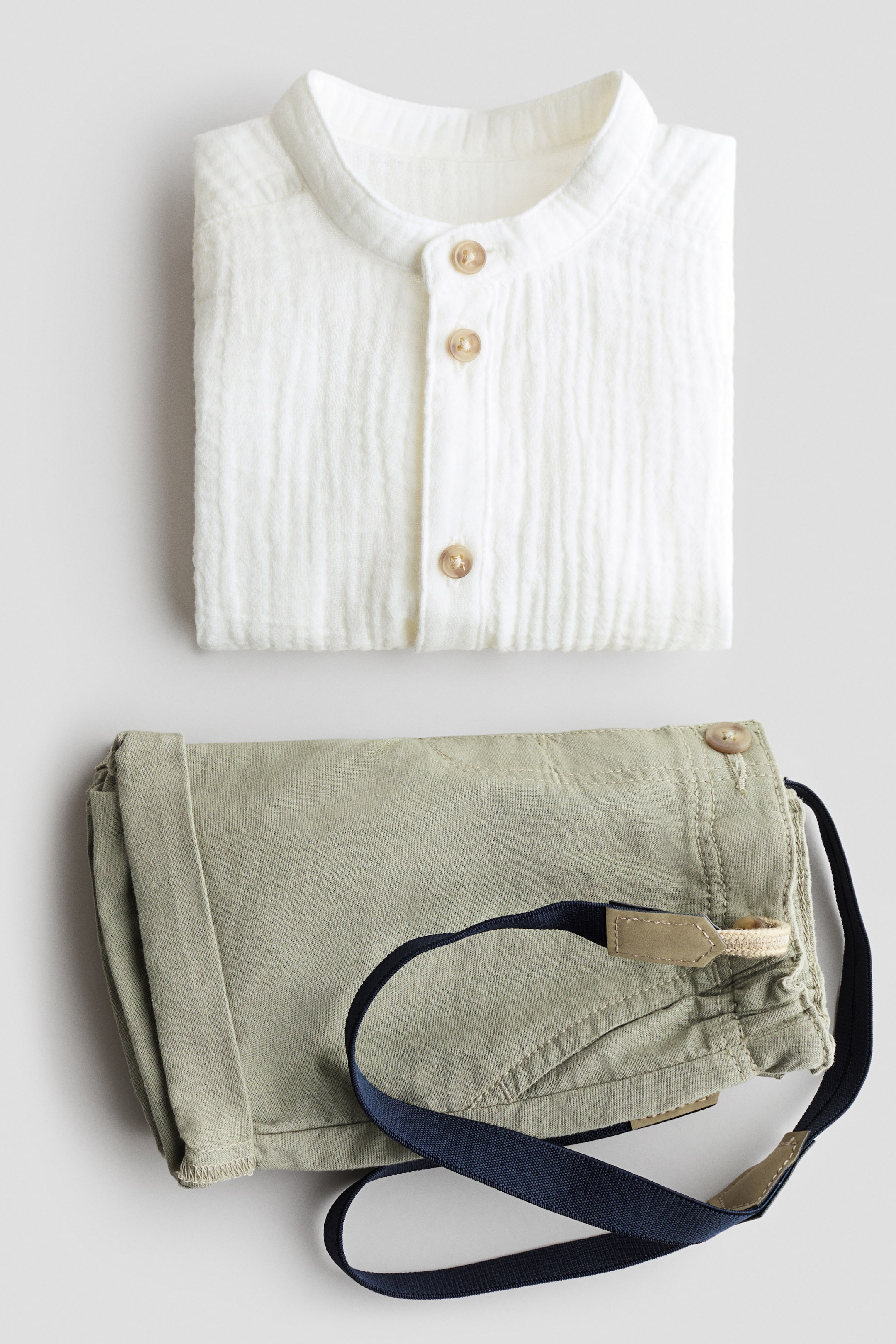 2-Piece Set with Suspenders