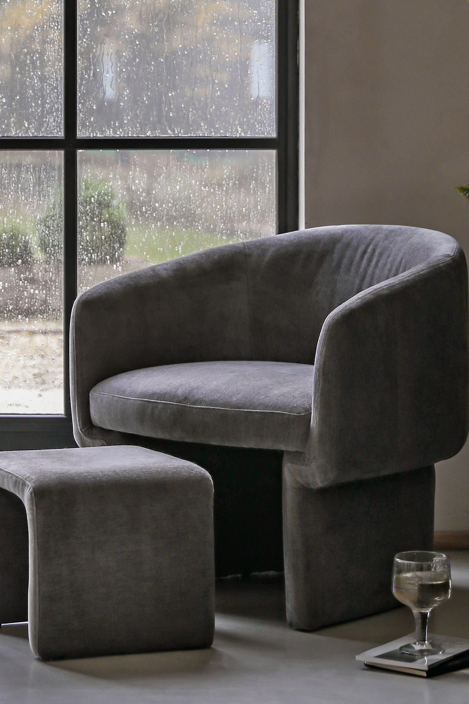 Armchair With Footstool - Anthracite