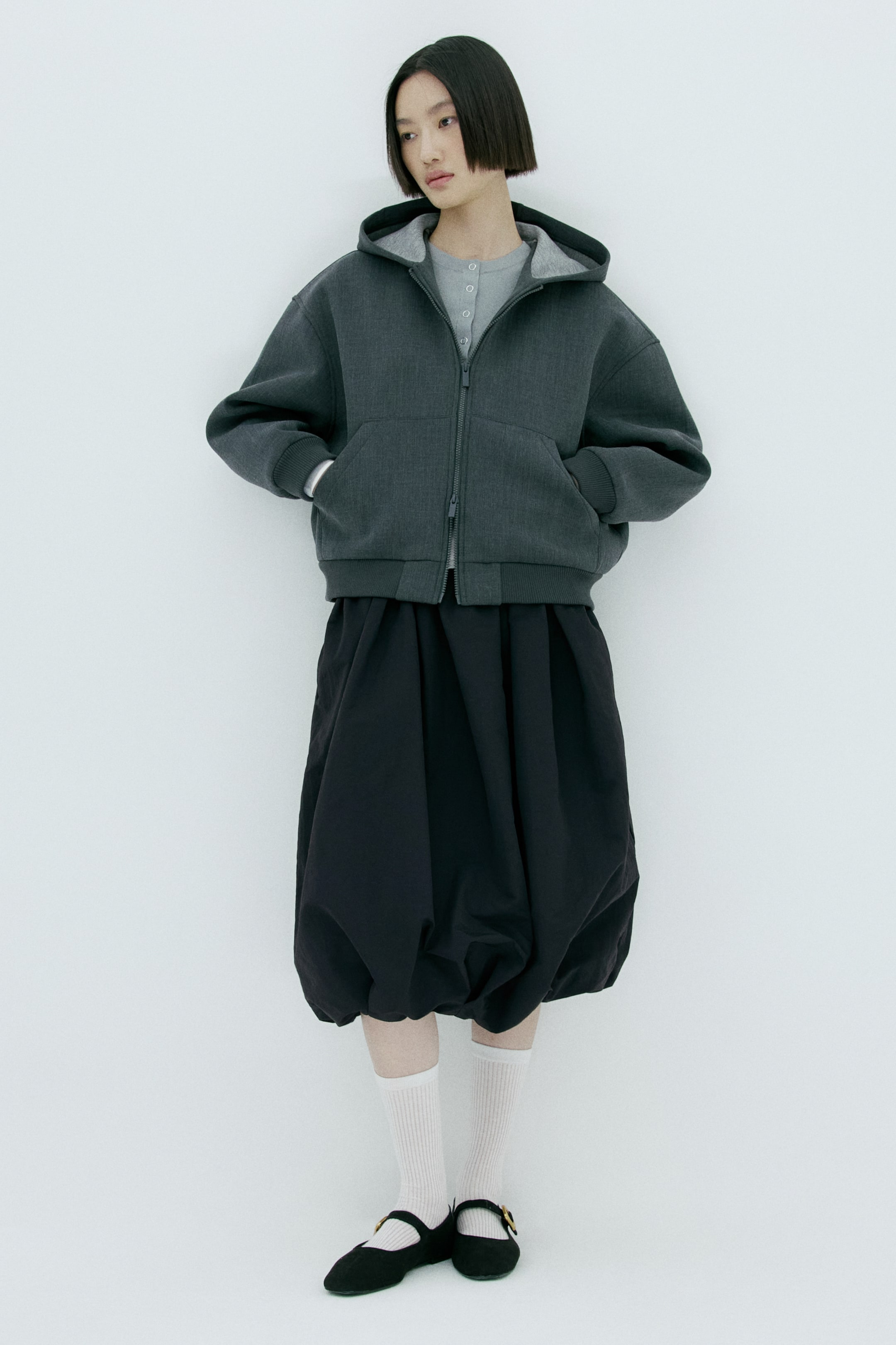 拡大画像を表示: バルーンミディスカート - ブラック - レディース | H&M JP 1