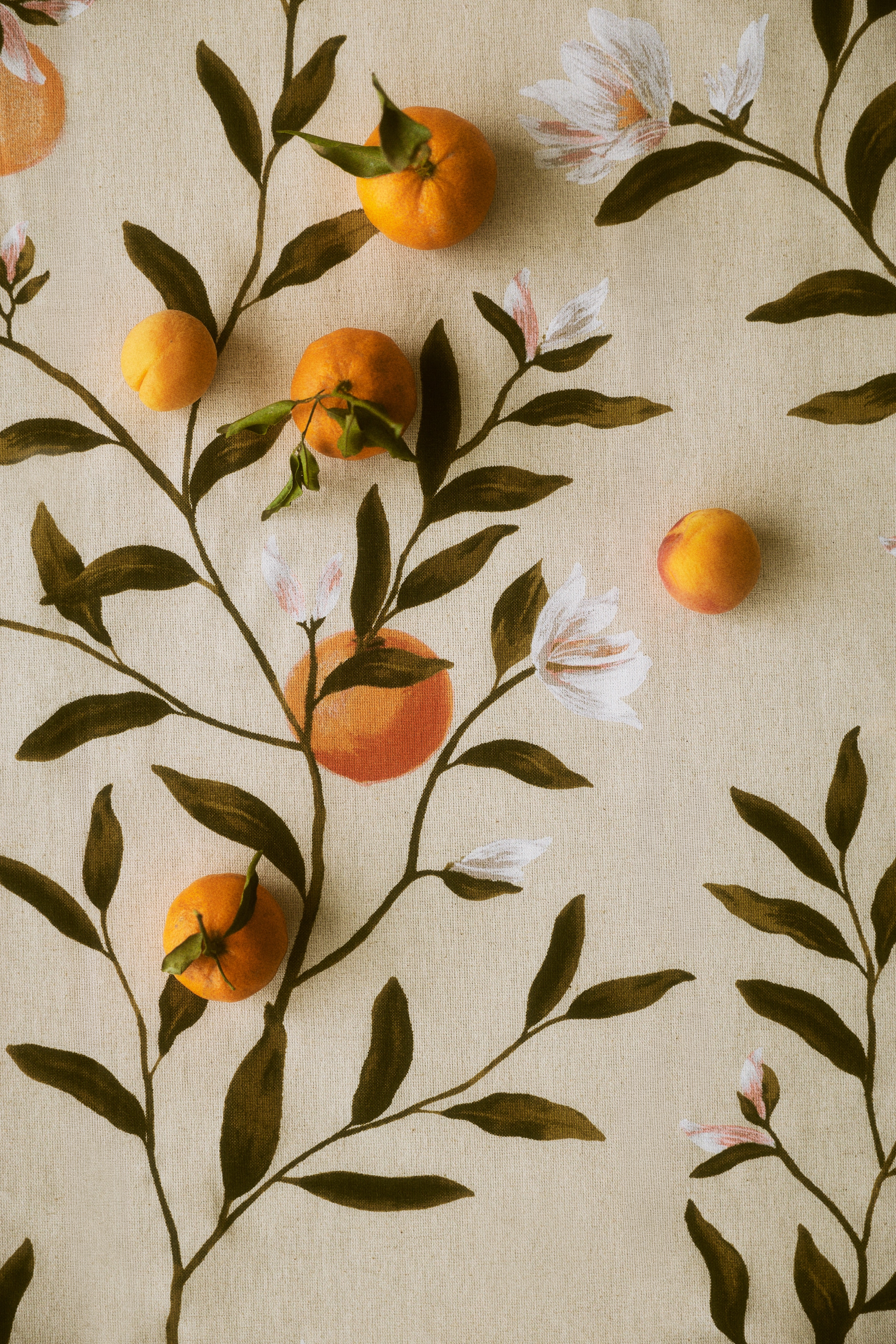 Mönstrad duk i lnmix - Ljusbeige/Apelsiner