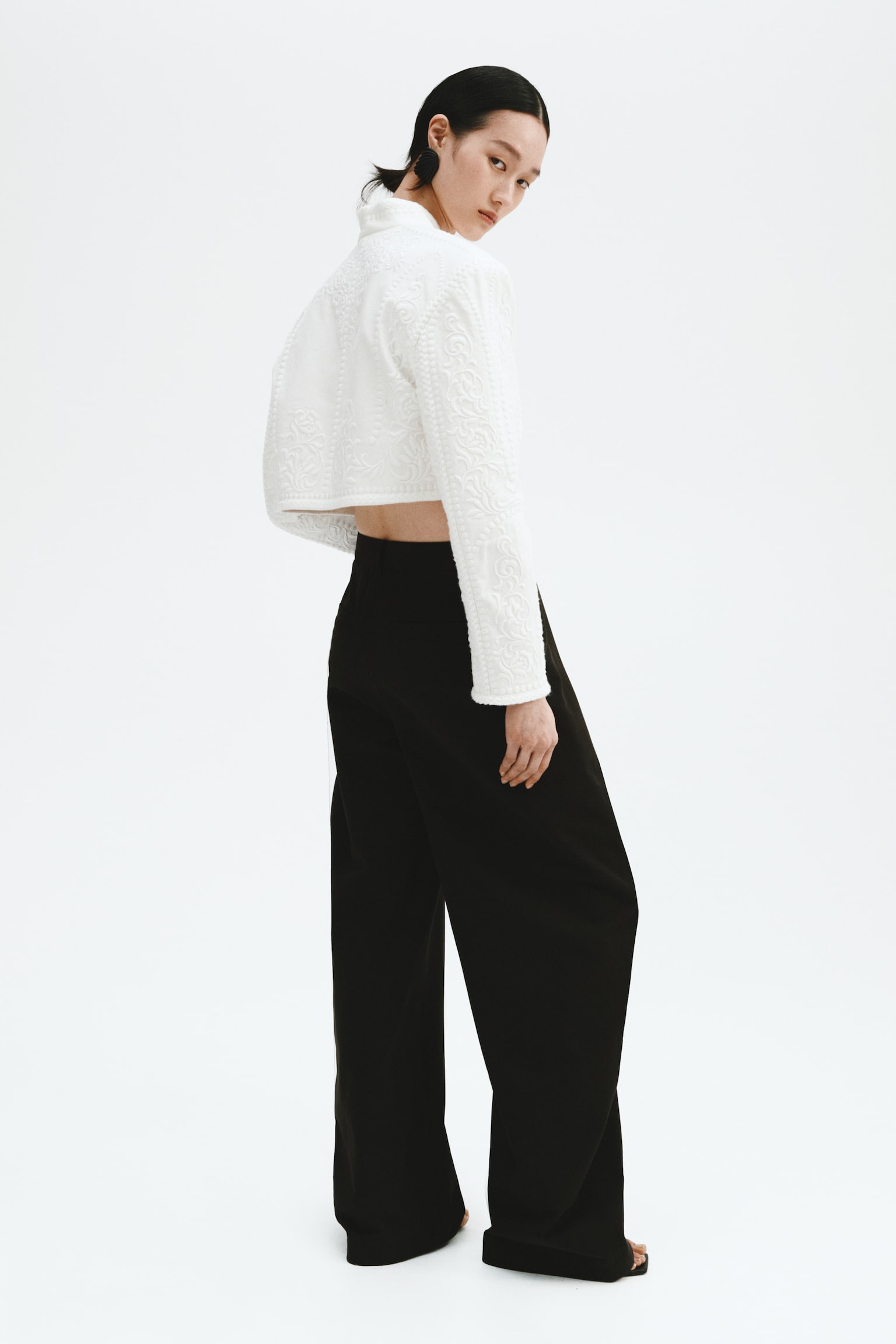 Linen-blend bolero blazer - White - 4