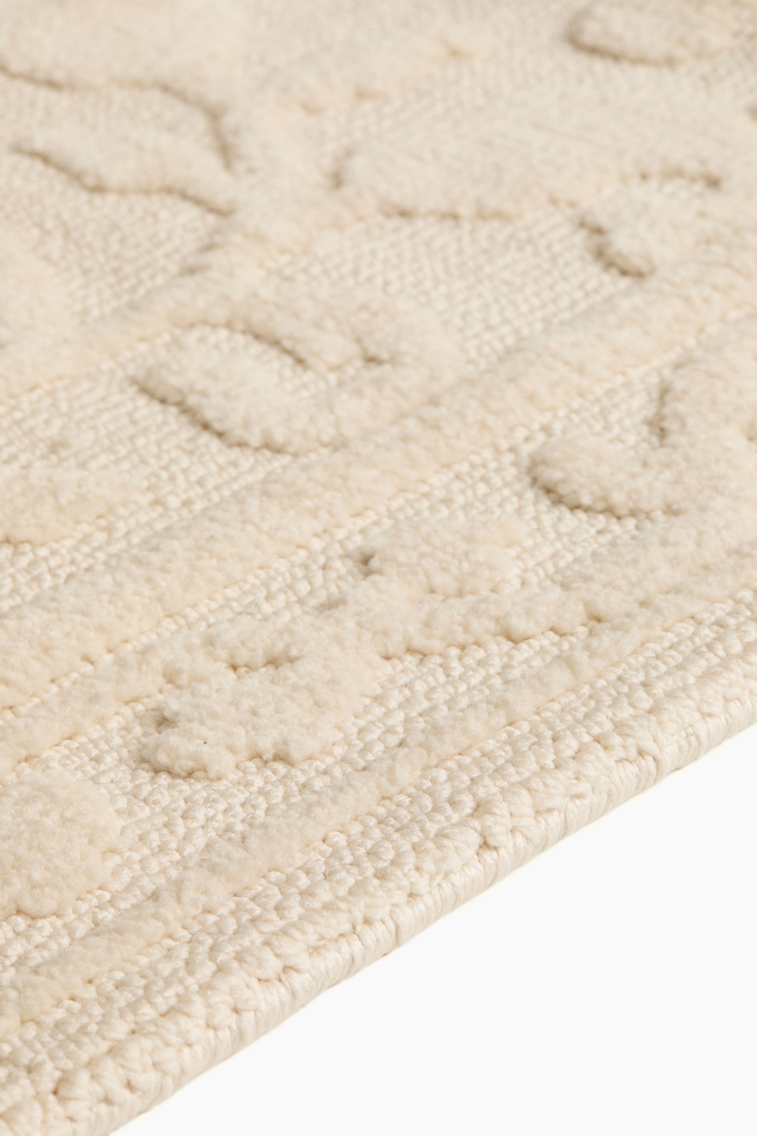 Large patterned rug - Beige - 2