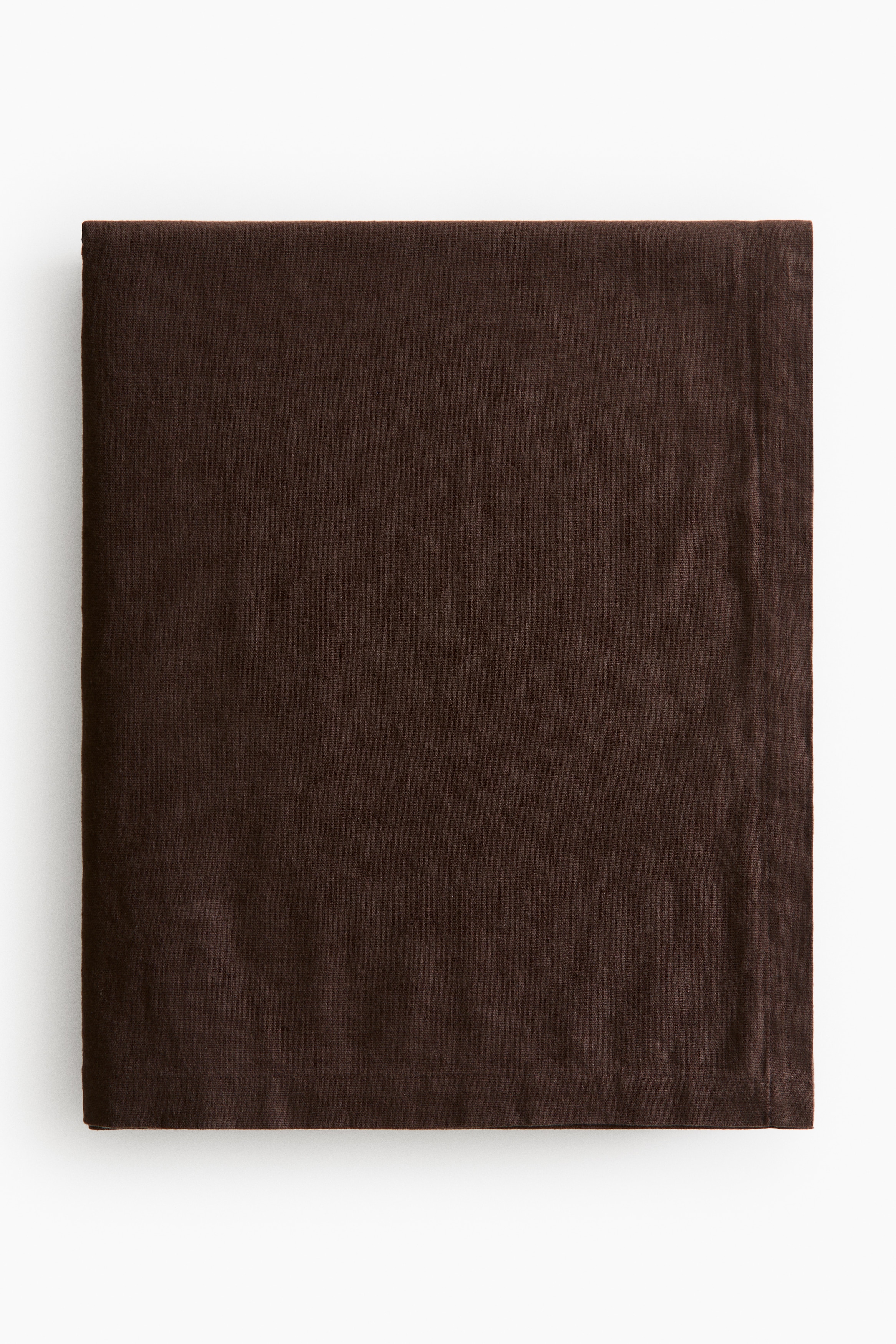 Linen-blend tableclothModel