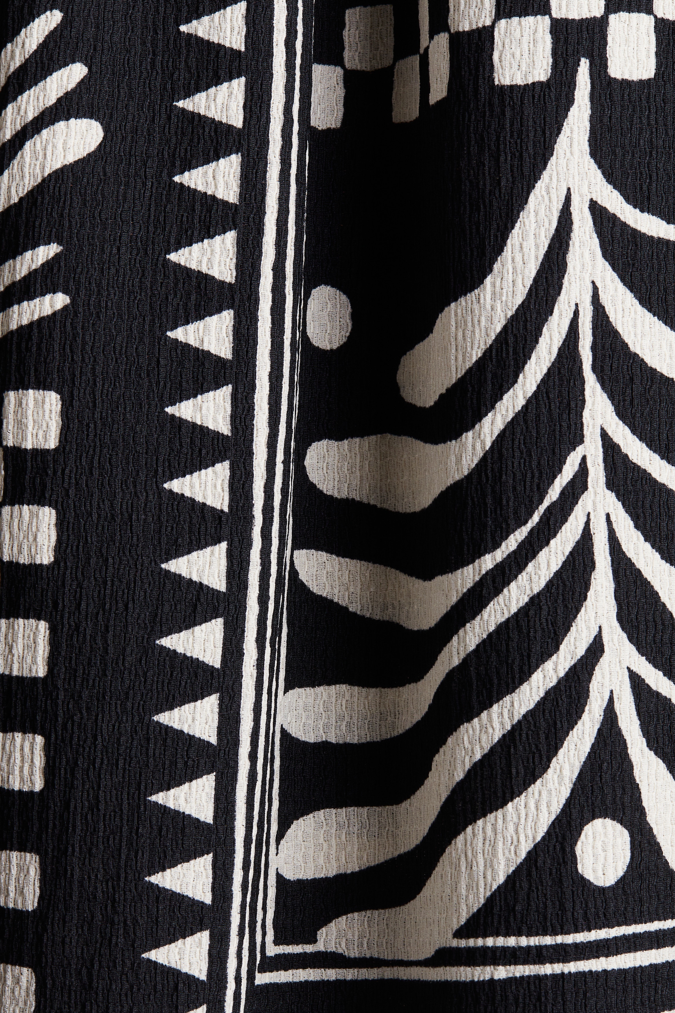 Women's Black/patterned Crinkled Jersey Dress | H&M US Women's Black/patterned Crinkled Jersey Dress | H&M US
