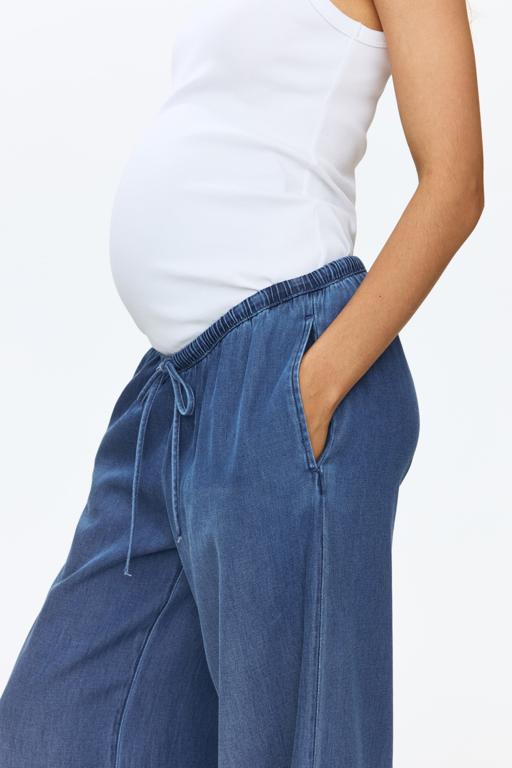 MAMA Pantalon en denim avec jambes ballon