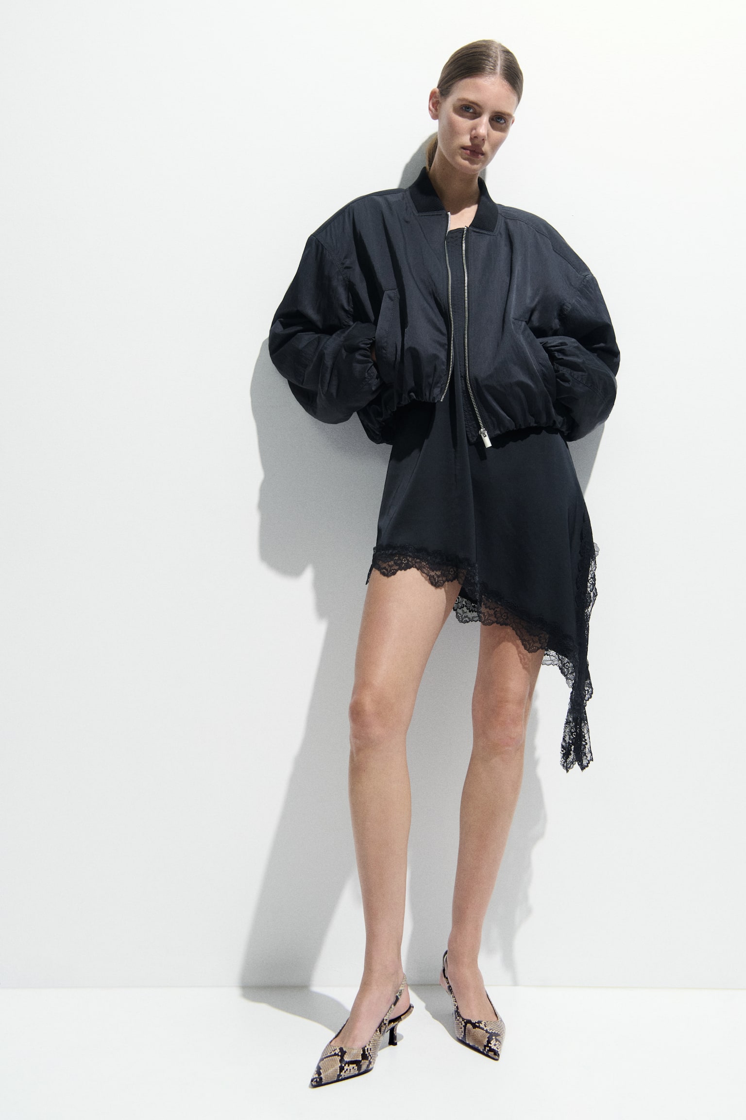 Slingback court shoes - Beige/Snakeskin pattern/Brown/Black - 6