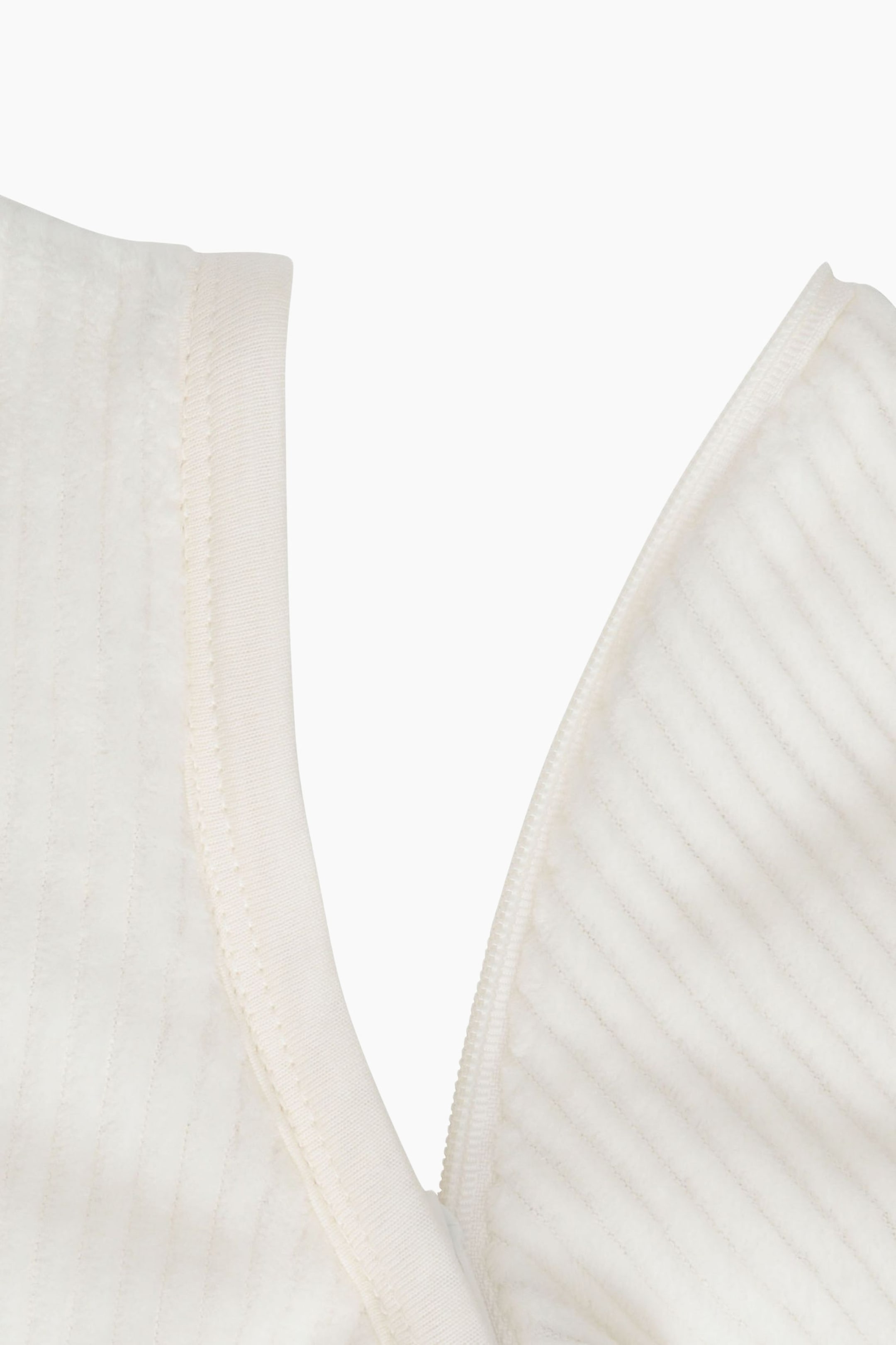 View larger image: Sleeping Bag Removable Sleeves Round - Ivory - Jollein - Home All | H&M GB 7