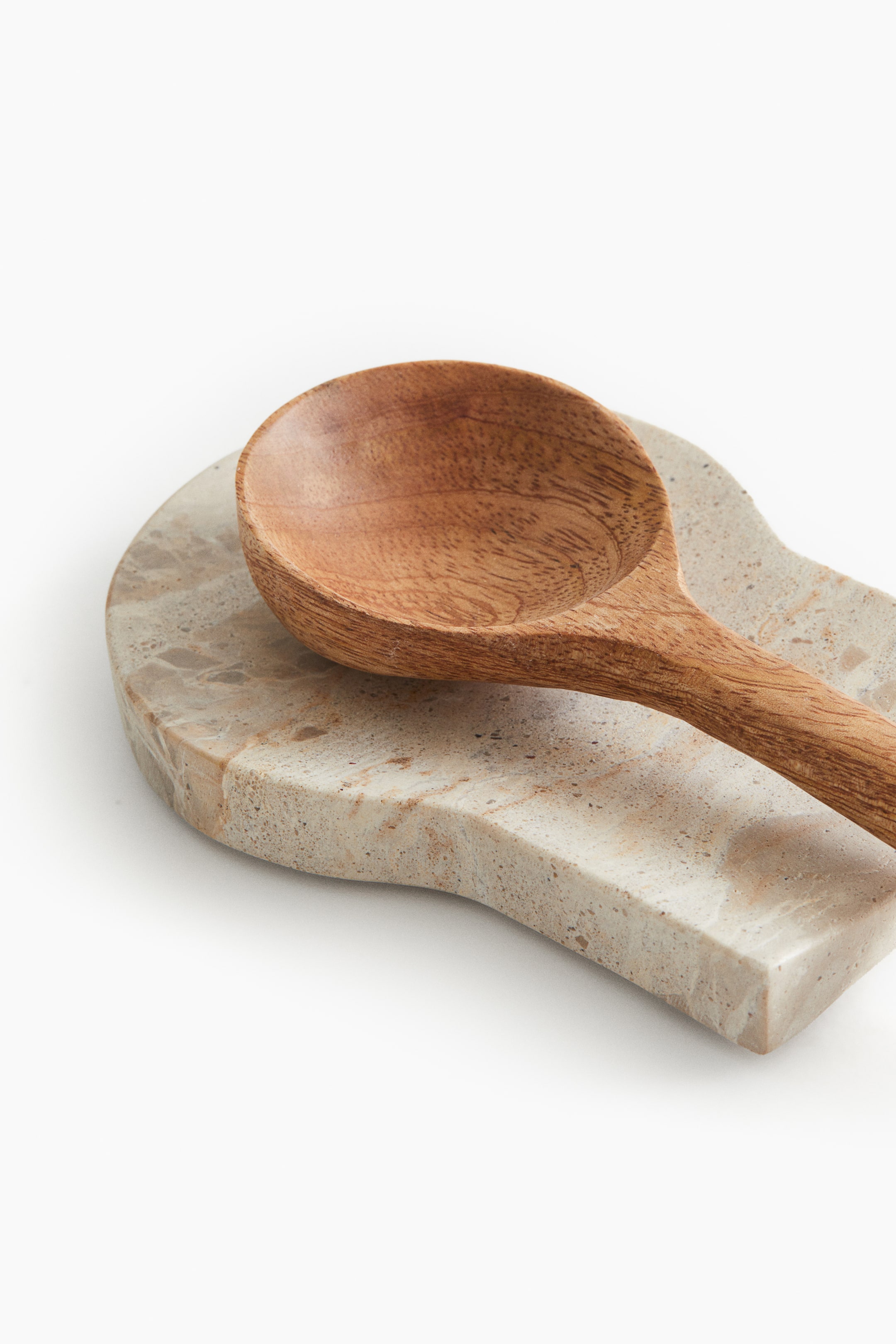 View larger image: Marble Spoon Rest - Light beige/marbled - Home All | H&M CA 4