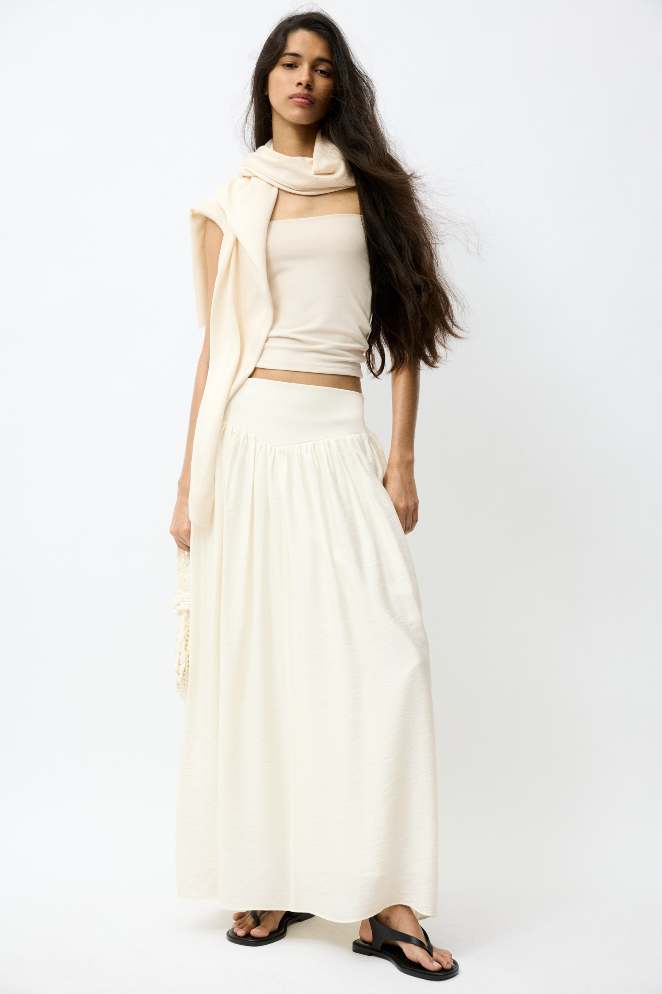 View larger image: Maxi skirt - Cream - Ladies | H&M 1