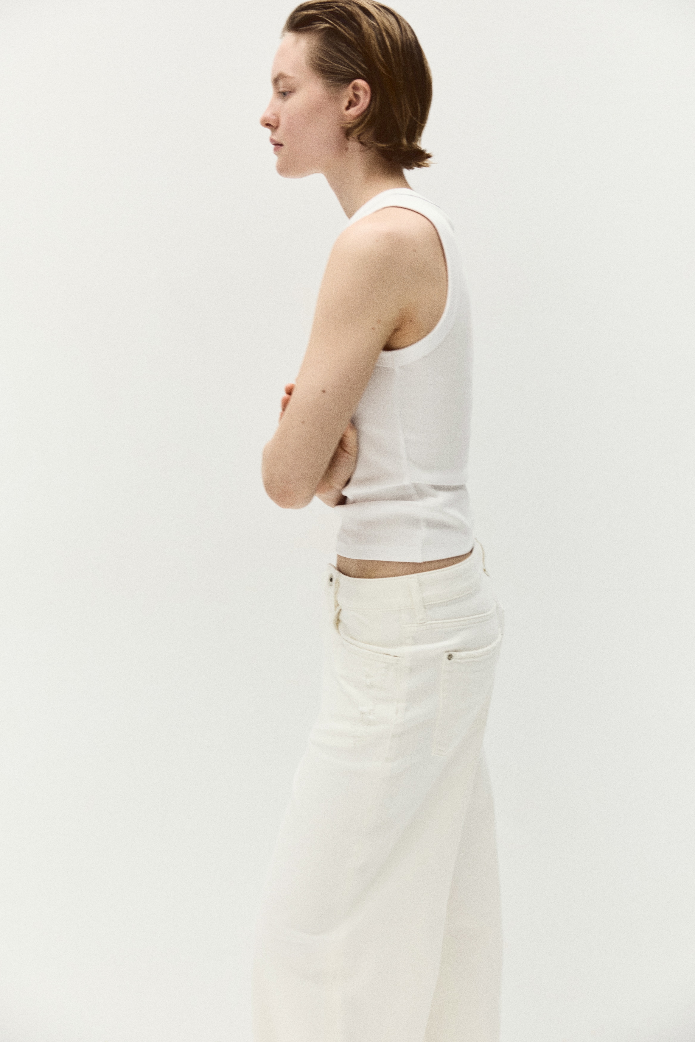 Barrel Leg Low Waist Ankle Jeans - thumbnail 9