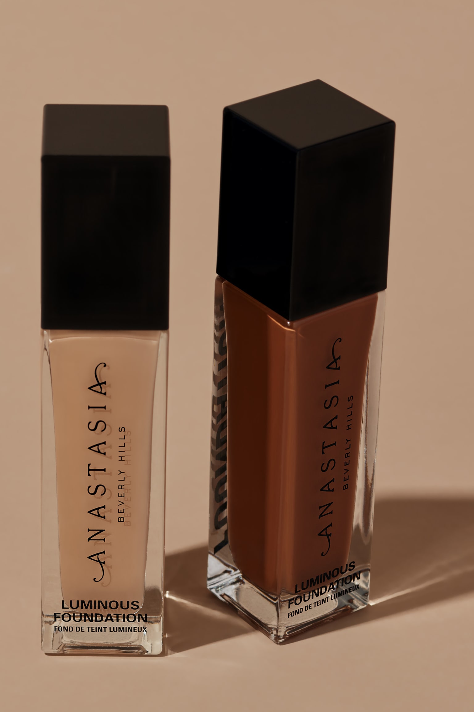 Luminous Foundation - 100n/430w/240n/130n/140n/120w/110c/150w/160c/200w/210n/220n/230n/250c/260n/270c/290c/300c/305n/315n/320n/330w/332c/365c/370w/440c/530n/540w/550w/560w/570n/580w/590c - 2