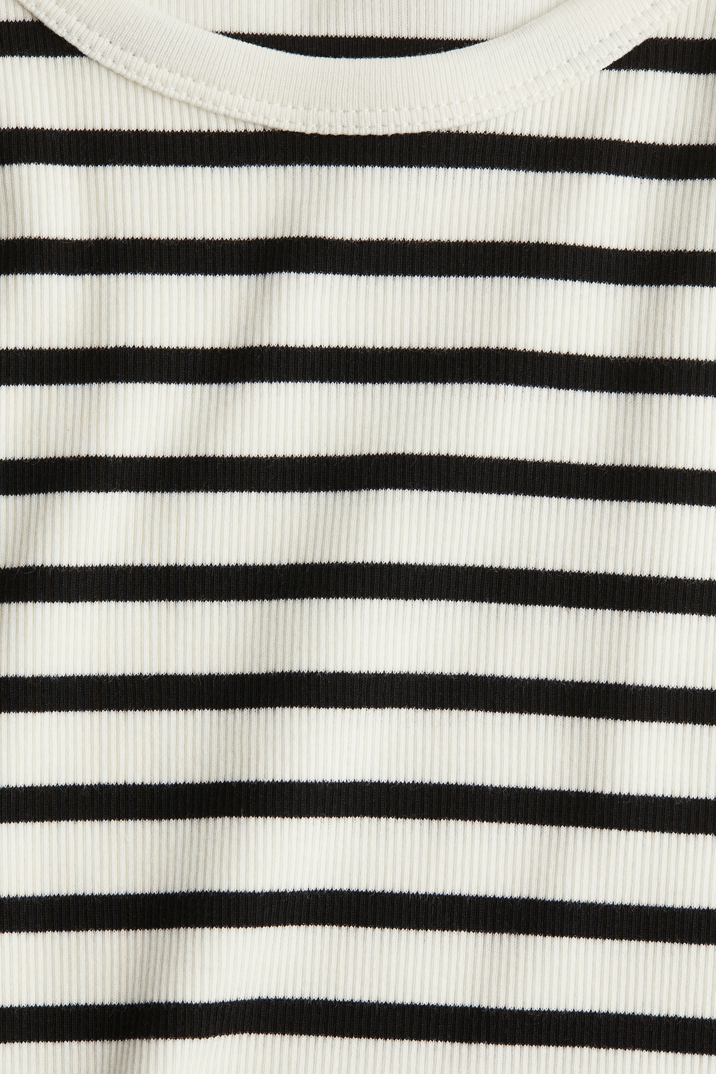Ribbed T-shirt