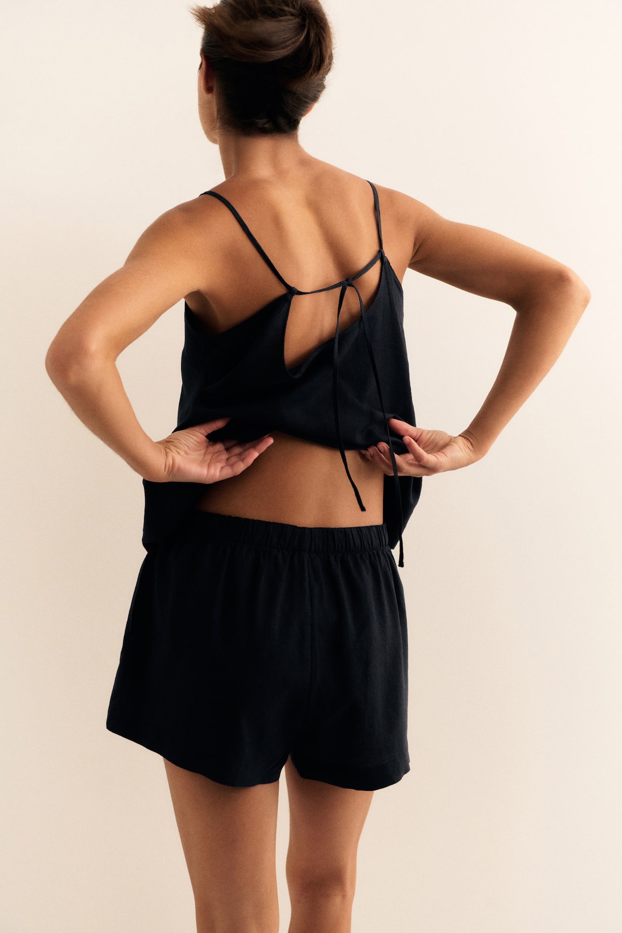 Linen-Blend Shorts - image 4