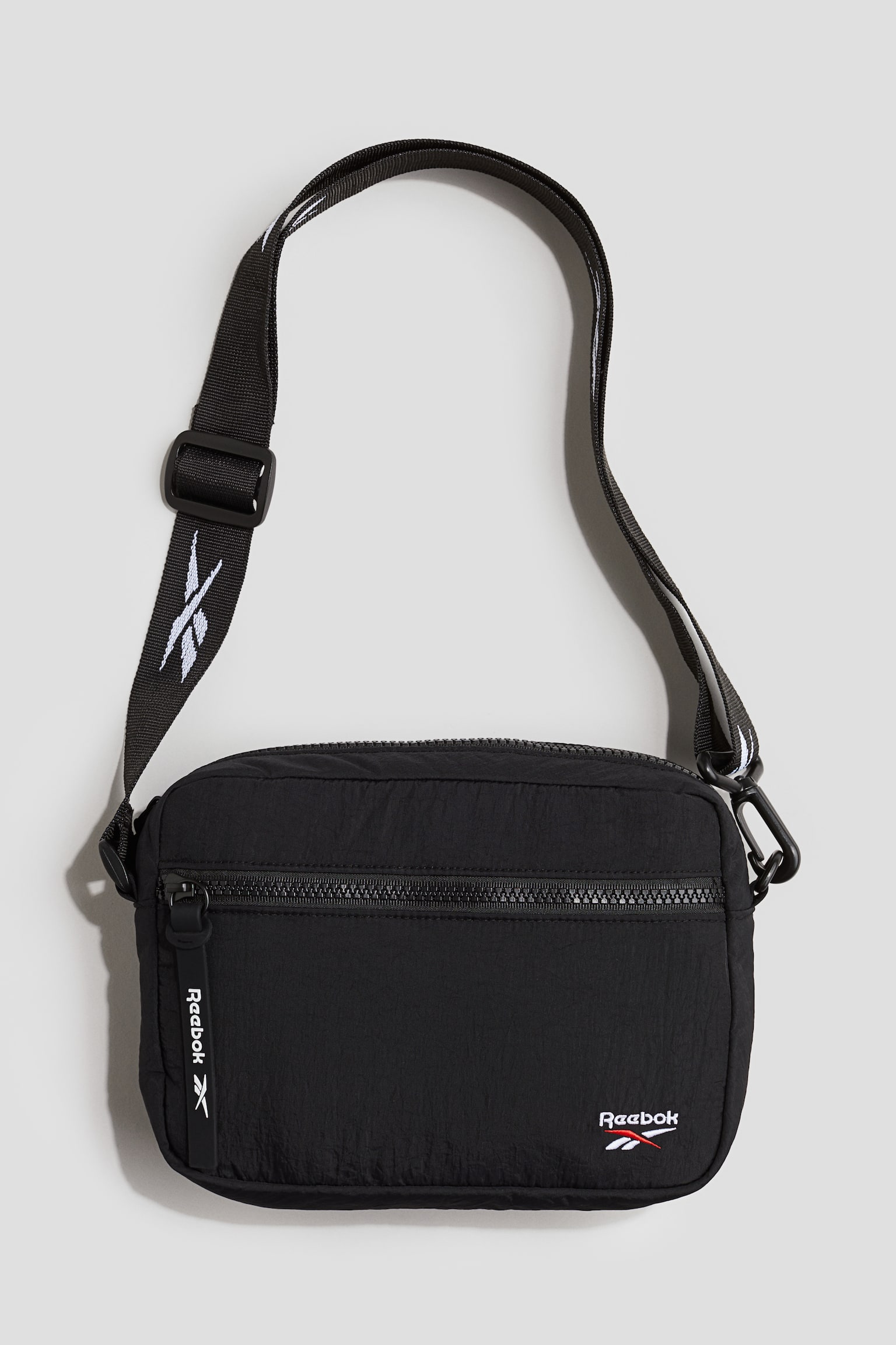 Embroidered-detail crossbody bag - Black/Reebok - 1