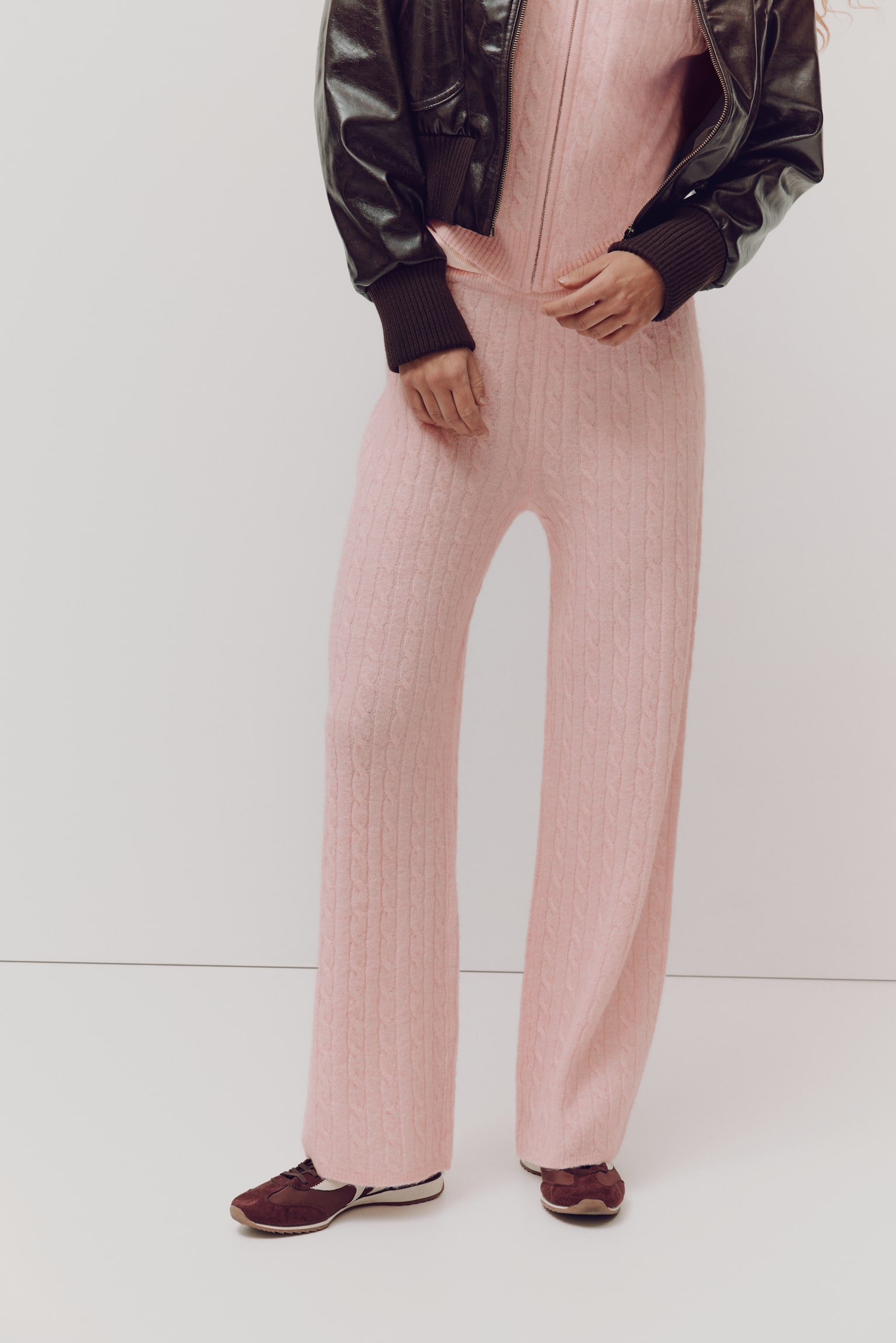 Cable-knit trousers - Pink/Cream/Navy blue - 5