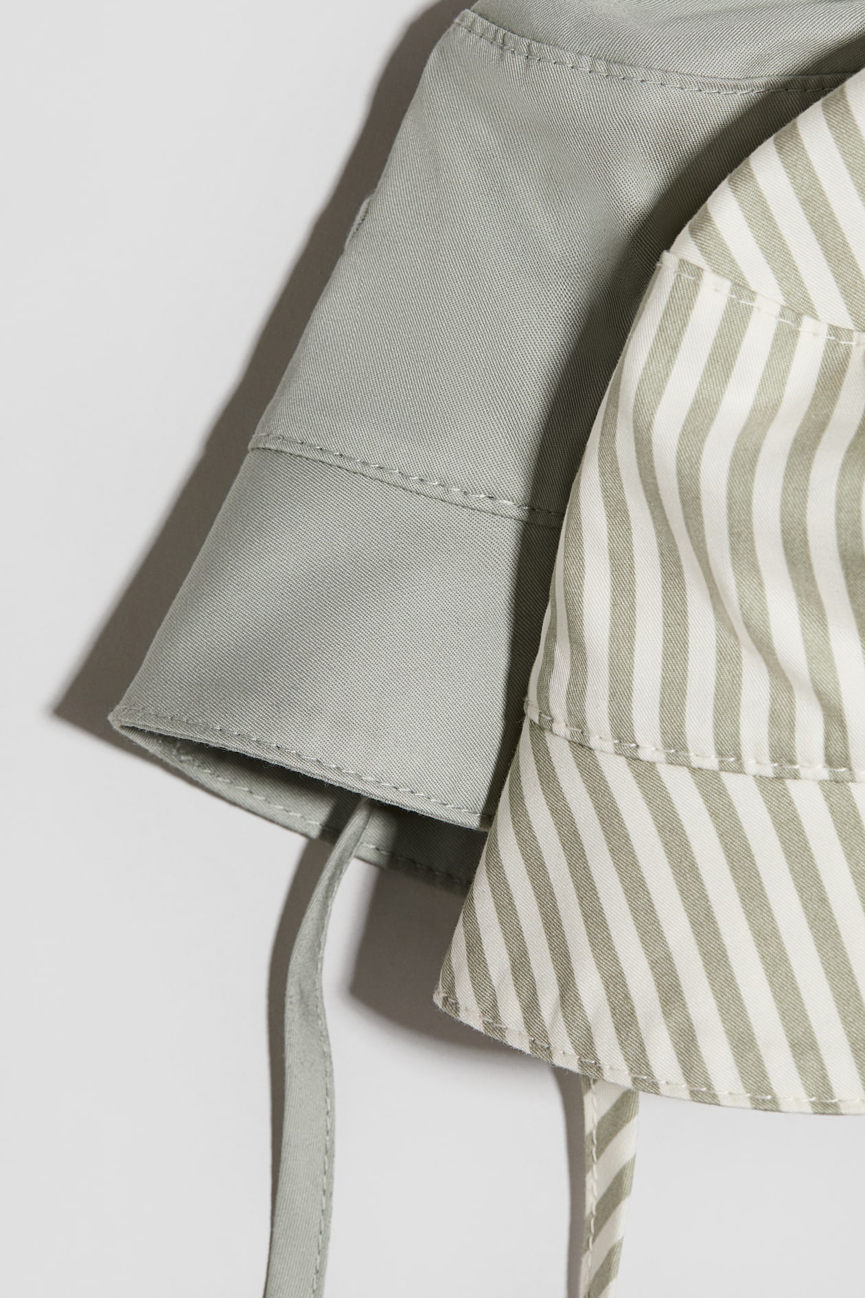 2-pack Cotton Sun Hats - Light dusty green/Stripe - Kids | H&M AU