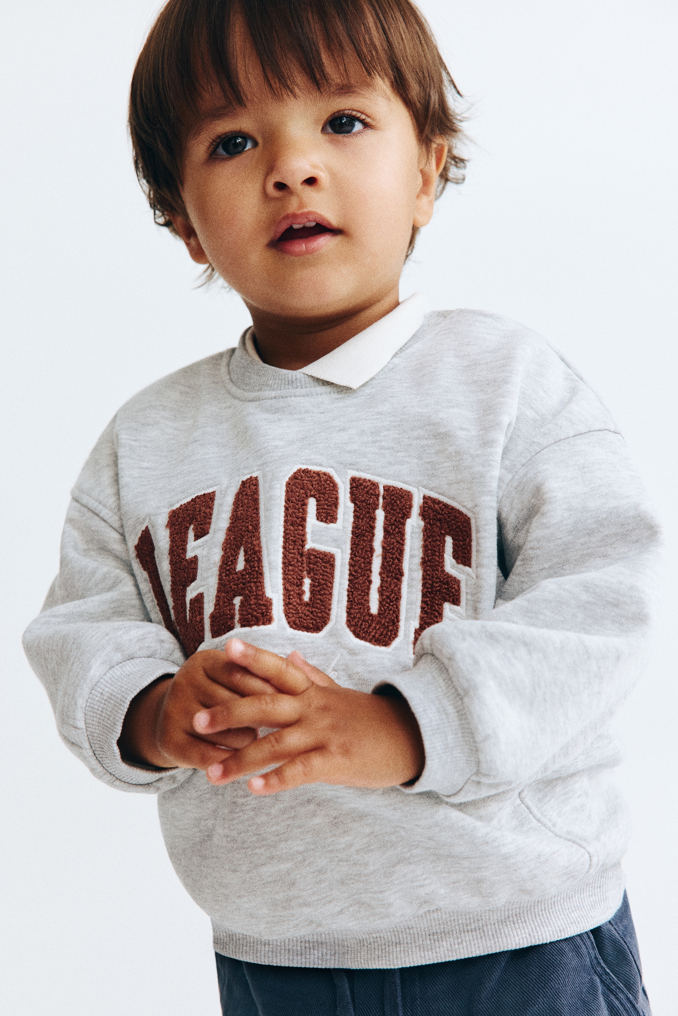 Sweatshirt with Motif - Light gray/League