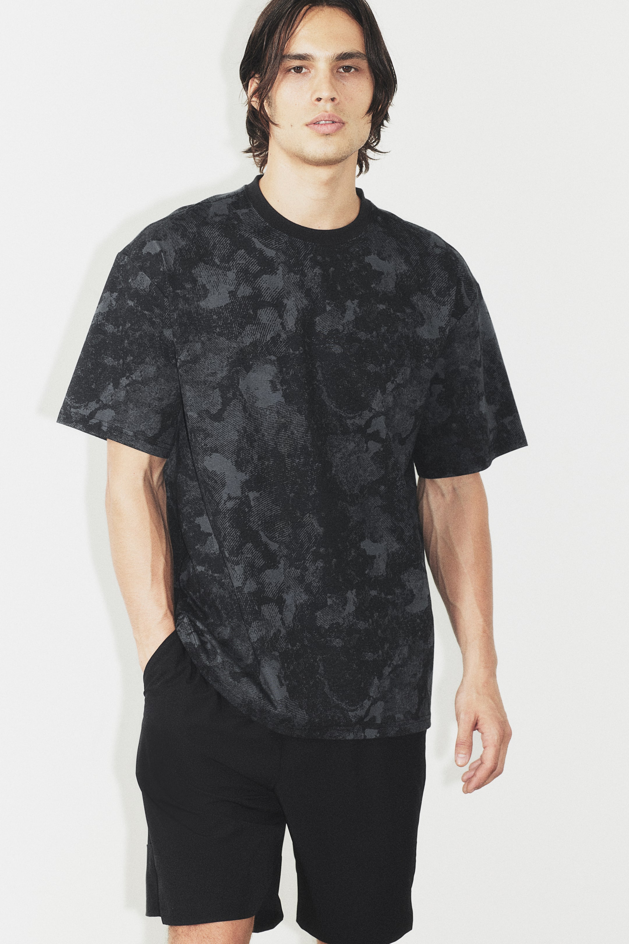 DryMove™ Loose Fit Sports T-shirt with Cotton Feel