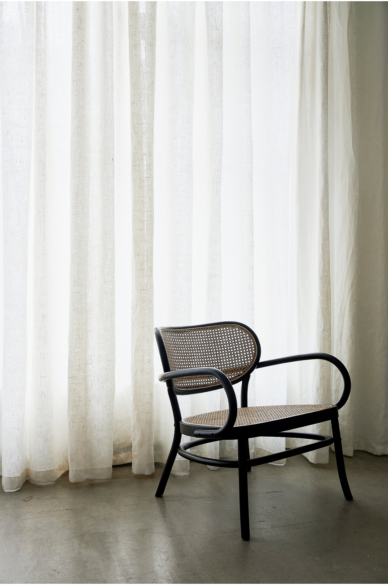 Betty Loungestol - Sort/Rød/Grøn