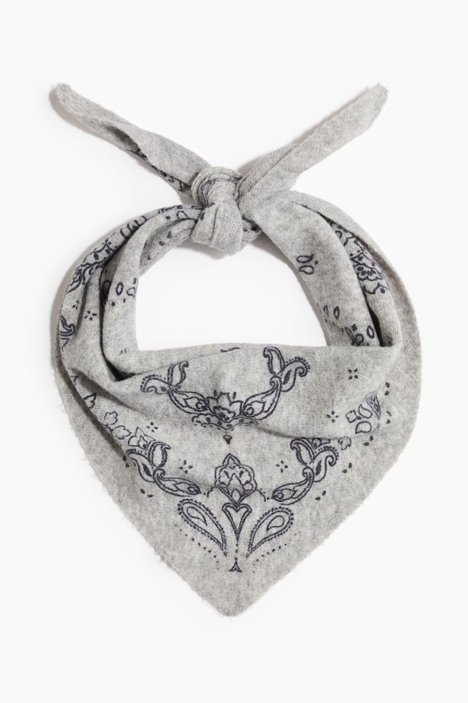 Jacquard-Knit Triangle Scarf - Gray melange/paisley/Cream/paisley/Dark beige/paisley/Dusty blue/paisley/Dusty pink/paisley - 1