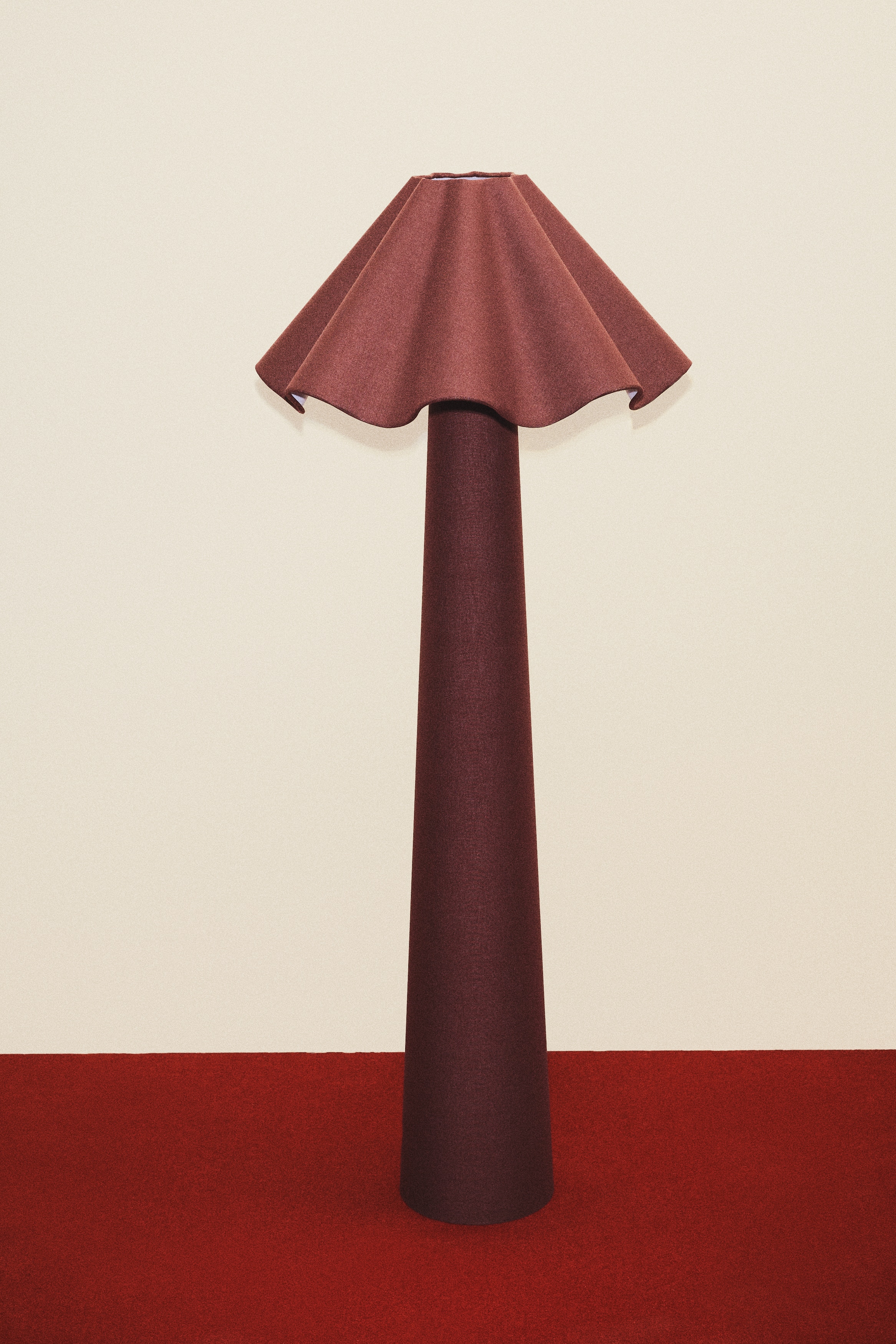 Wavy floor lamp - Vínová