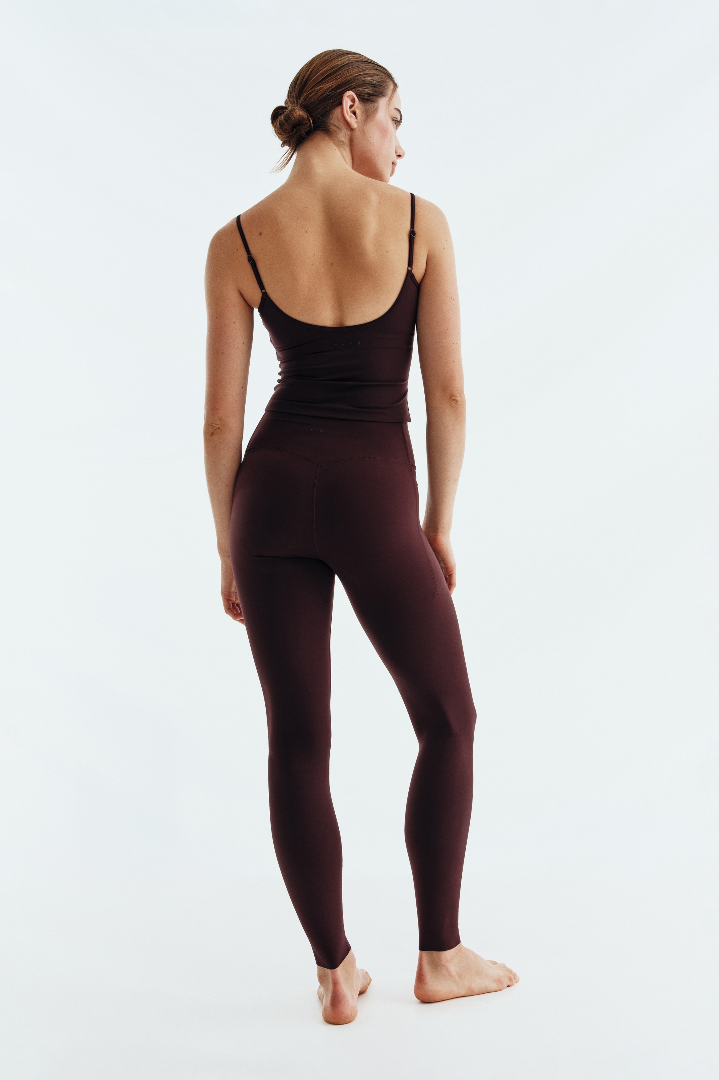 Leggings deportivos bolsillo con SoftMove™Modelo