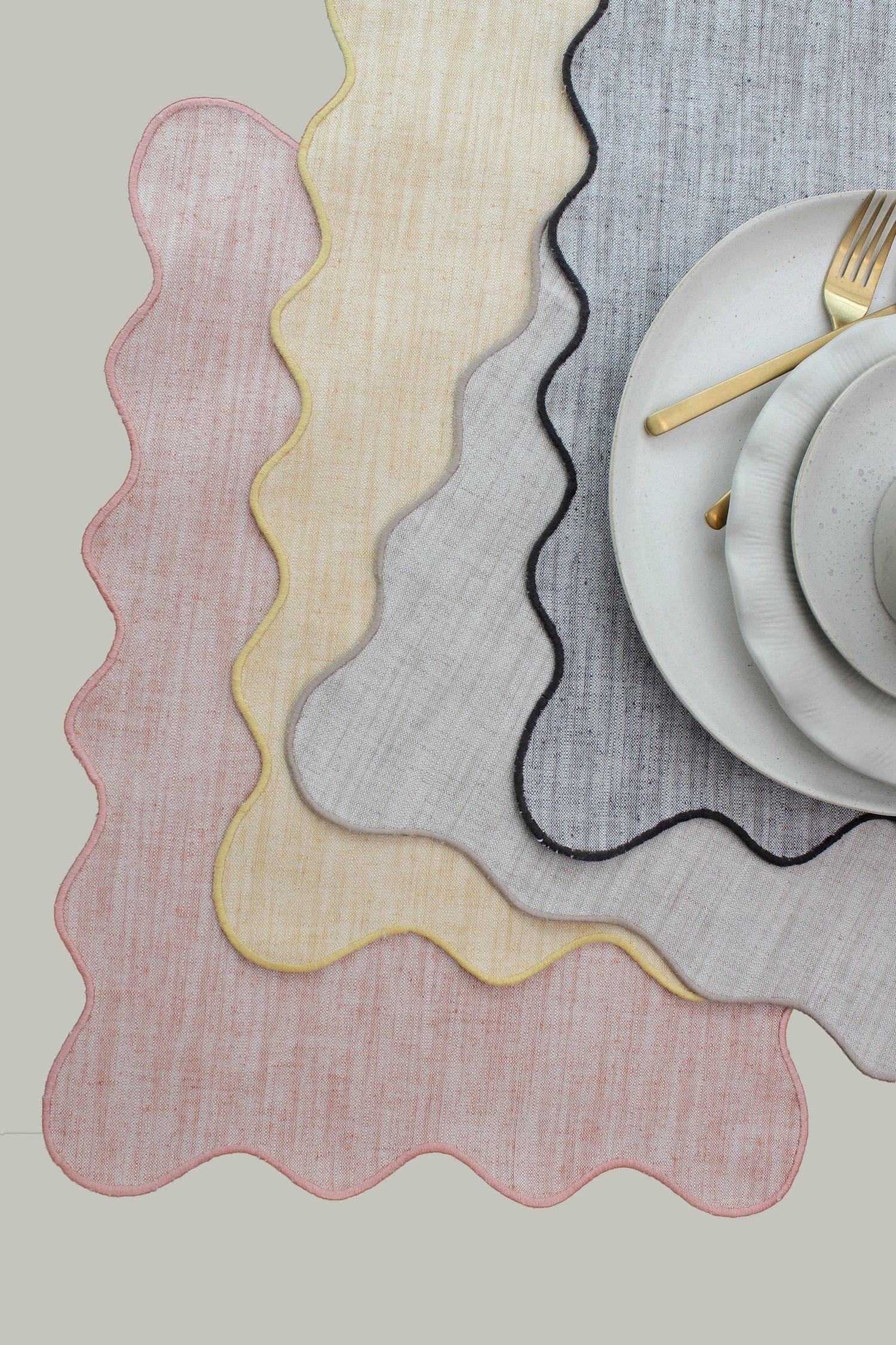 Sabina Dækkeserviet 4-pak - Beige-gul/Gråsort