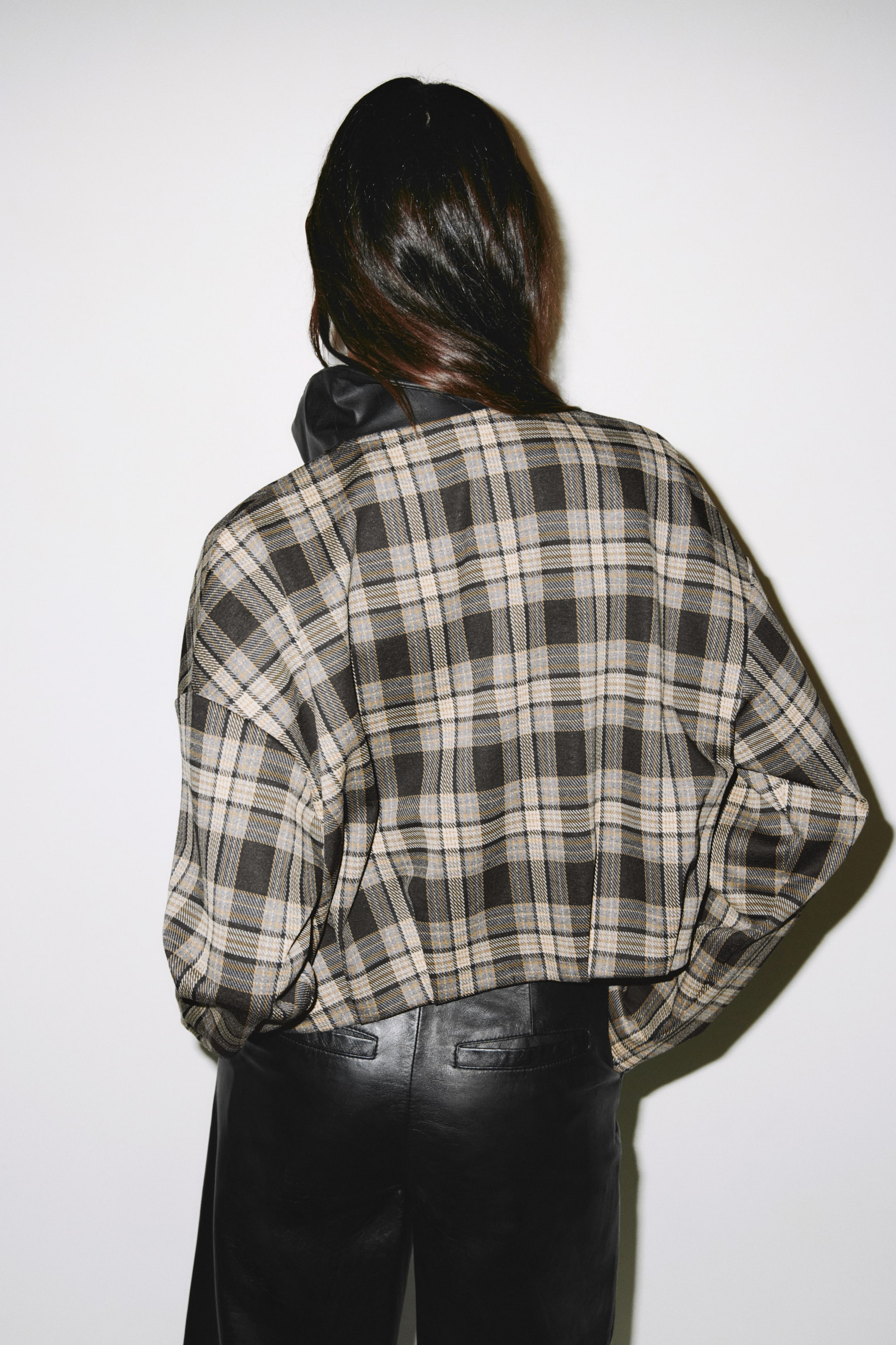 View larger image: Collared jacket - Beige/Checked - Ladies | H&M IN 5