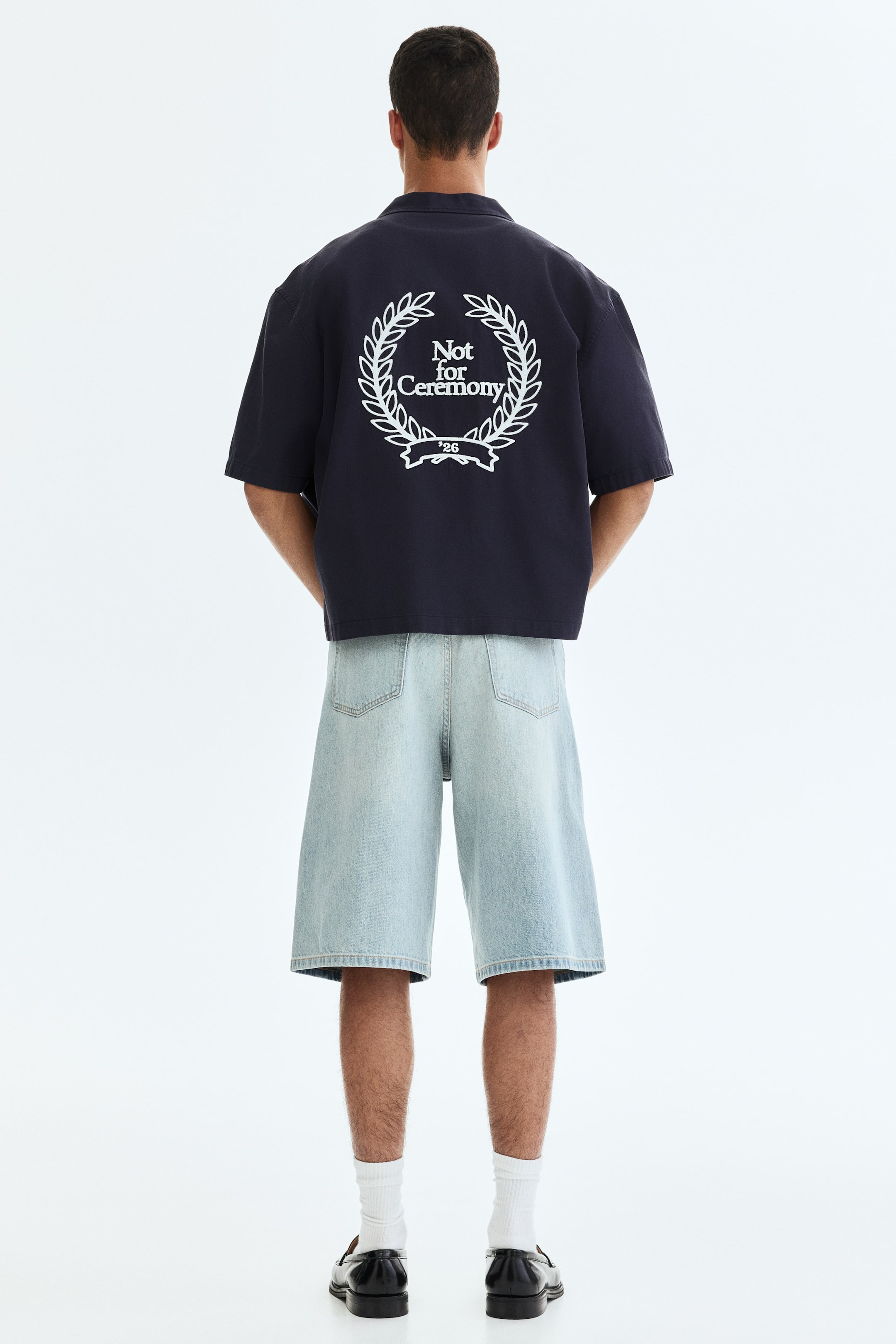 Short Baggy en denim avec coutures tournantes