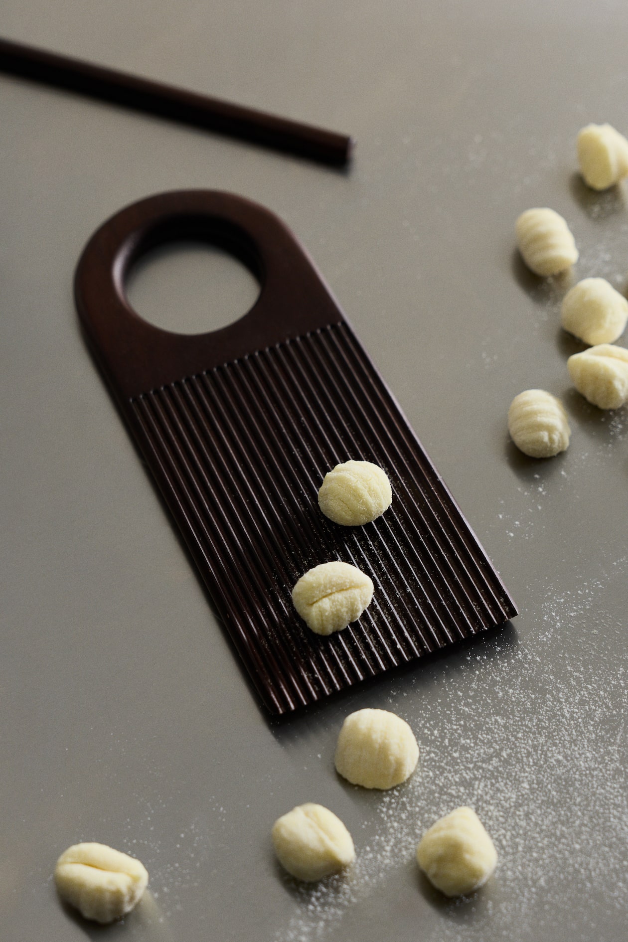 2-Piece Gnocchi Tool Set - Dark brown - Home All | H&M US