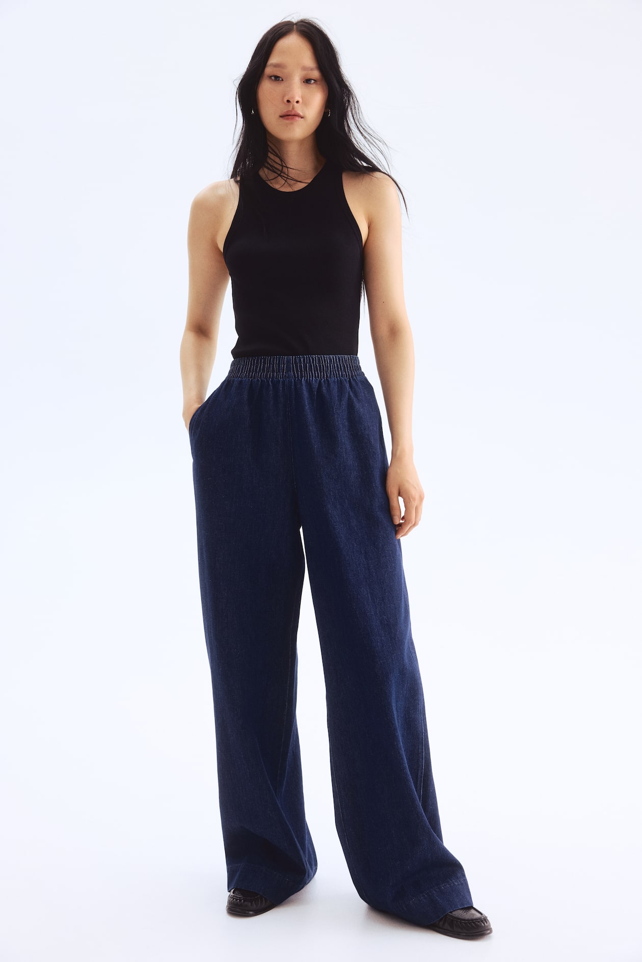 Pull-on denim trousers