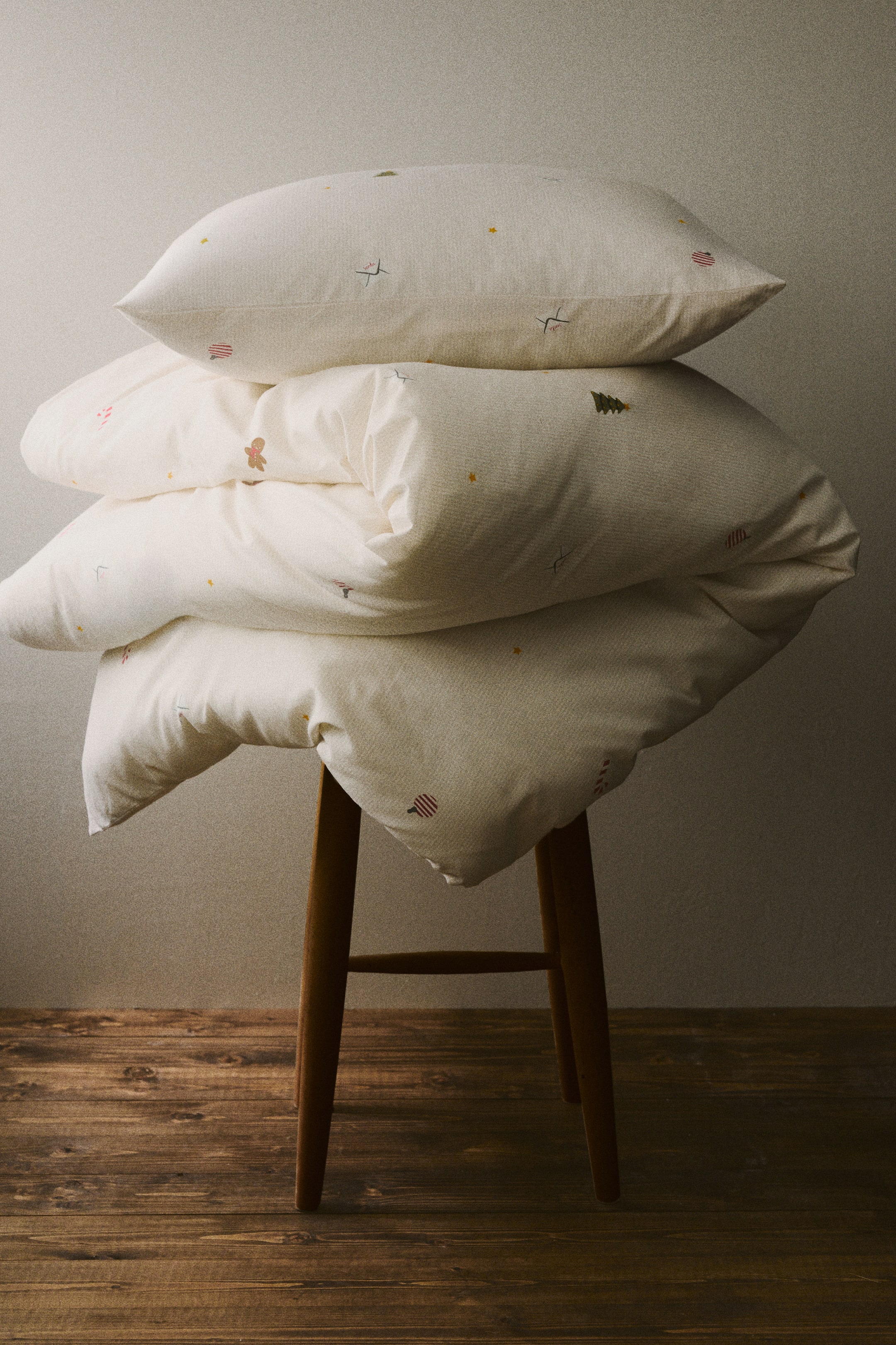 Grotere afbeelding bekijken: Dekbedset met dessin - Wit/kerstboom - HOME | H&M NL 1