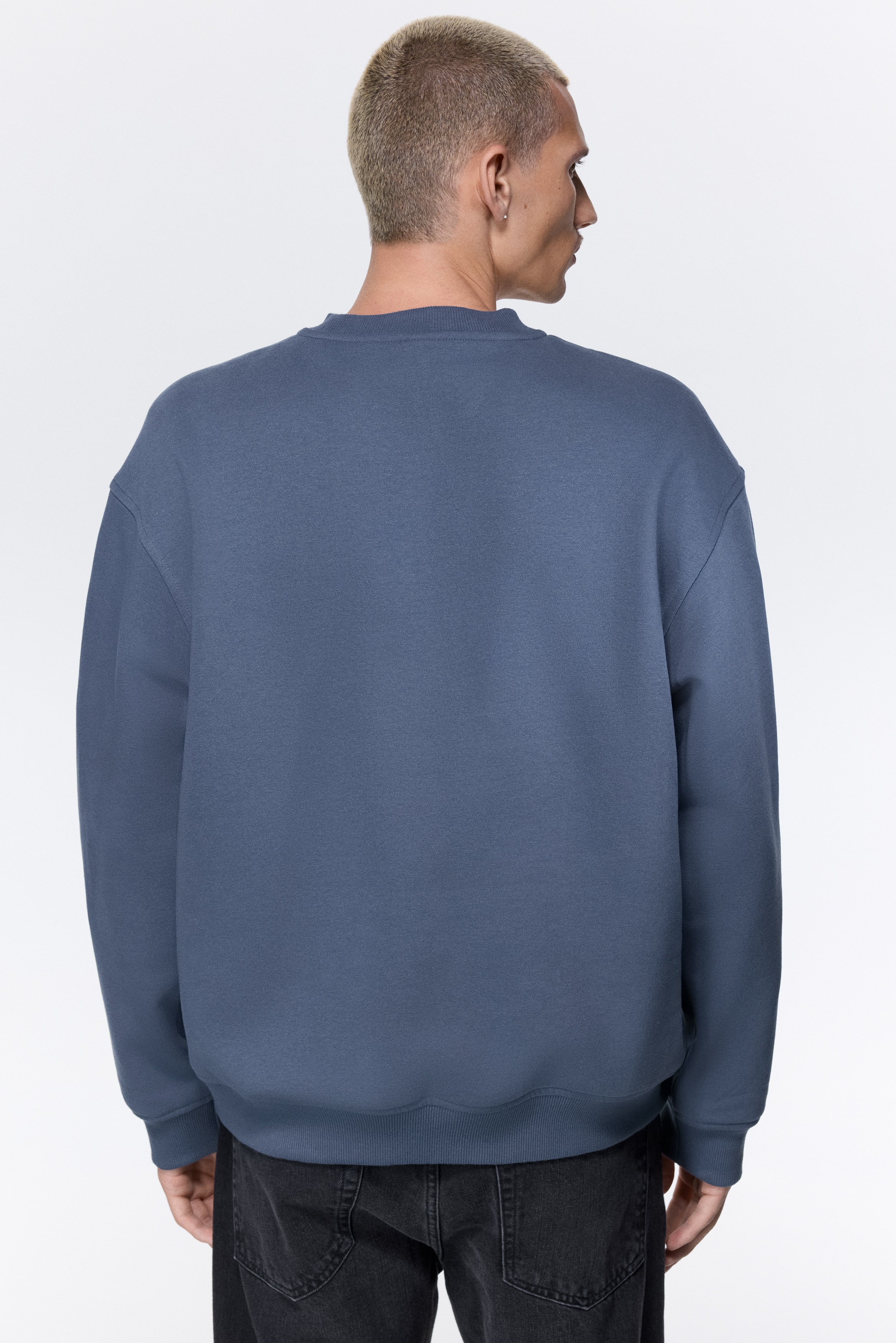 ルーズフィット スウェットシャツ - ダスティブルー - Men | H&M JP