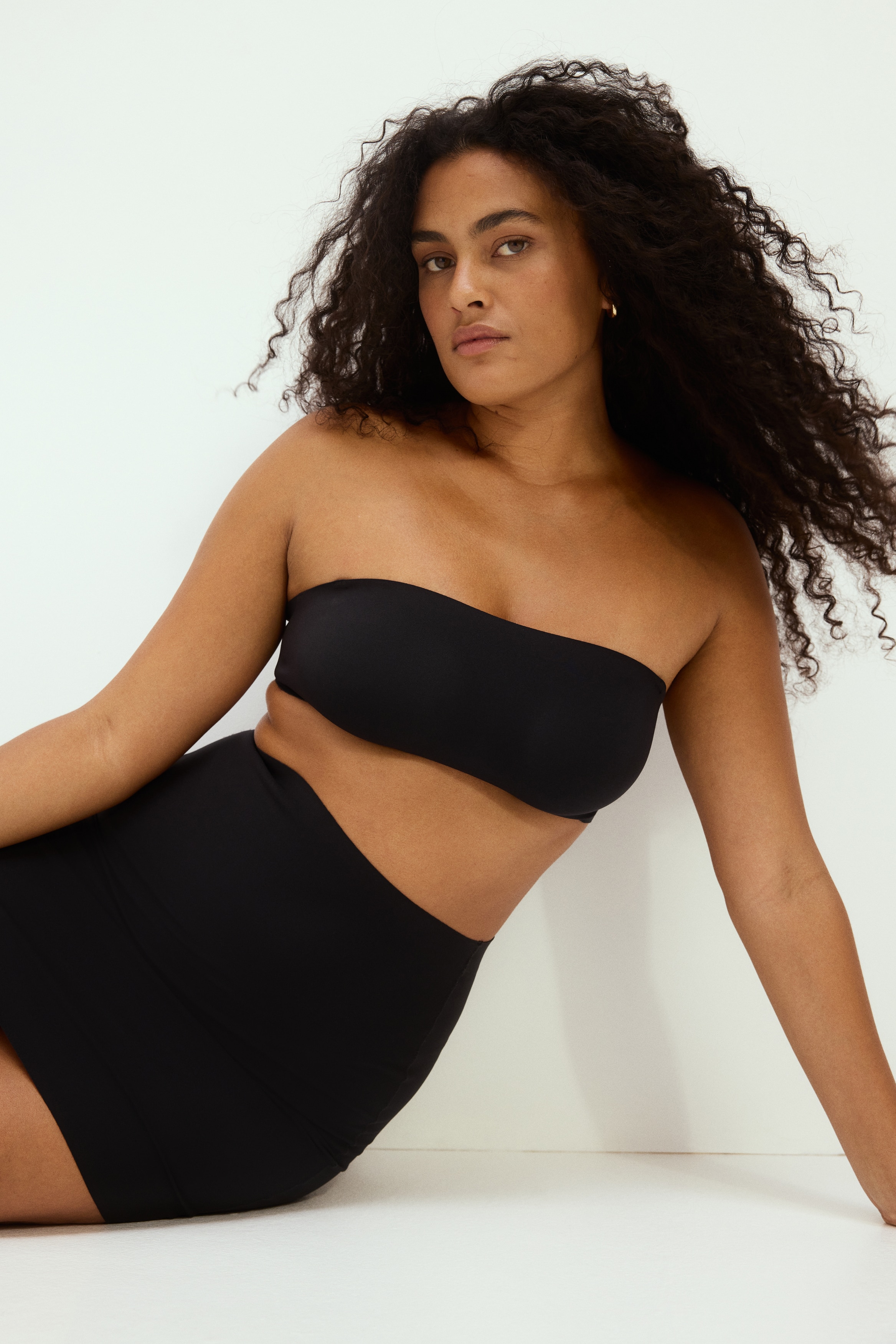 Padded microfibre bandeau bra
